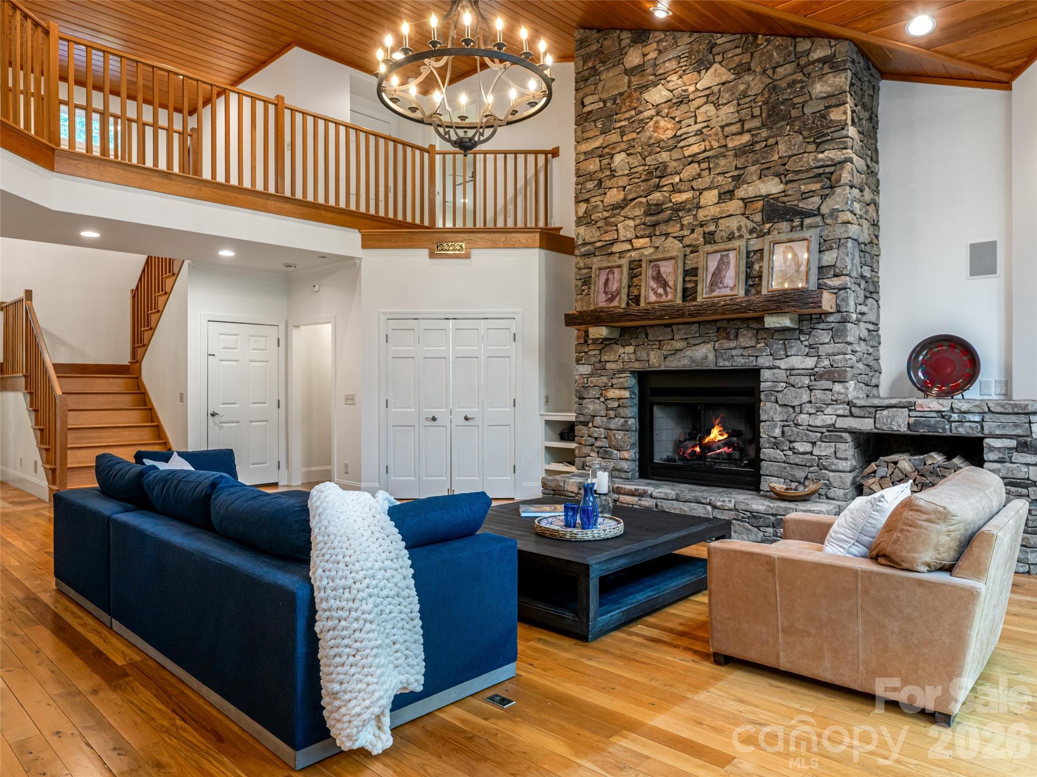 307 S Braeside Court — Asheville