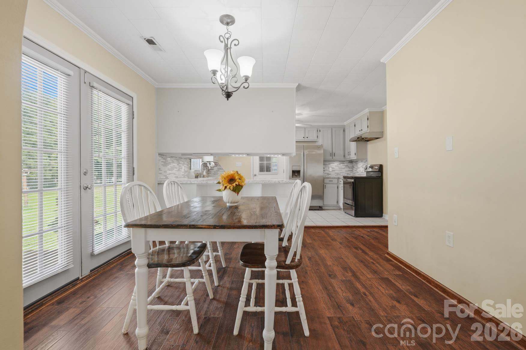203 Union Street — Stanfield