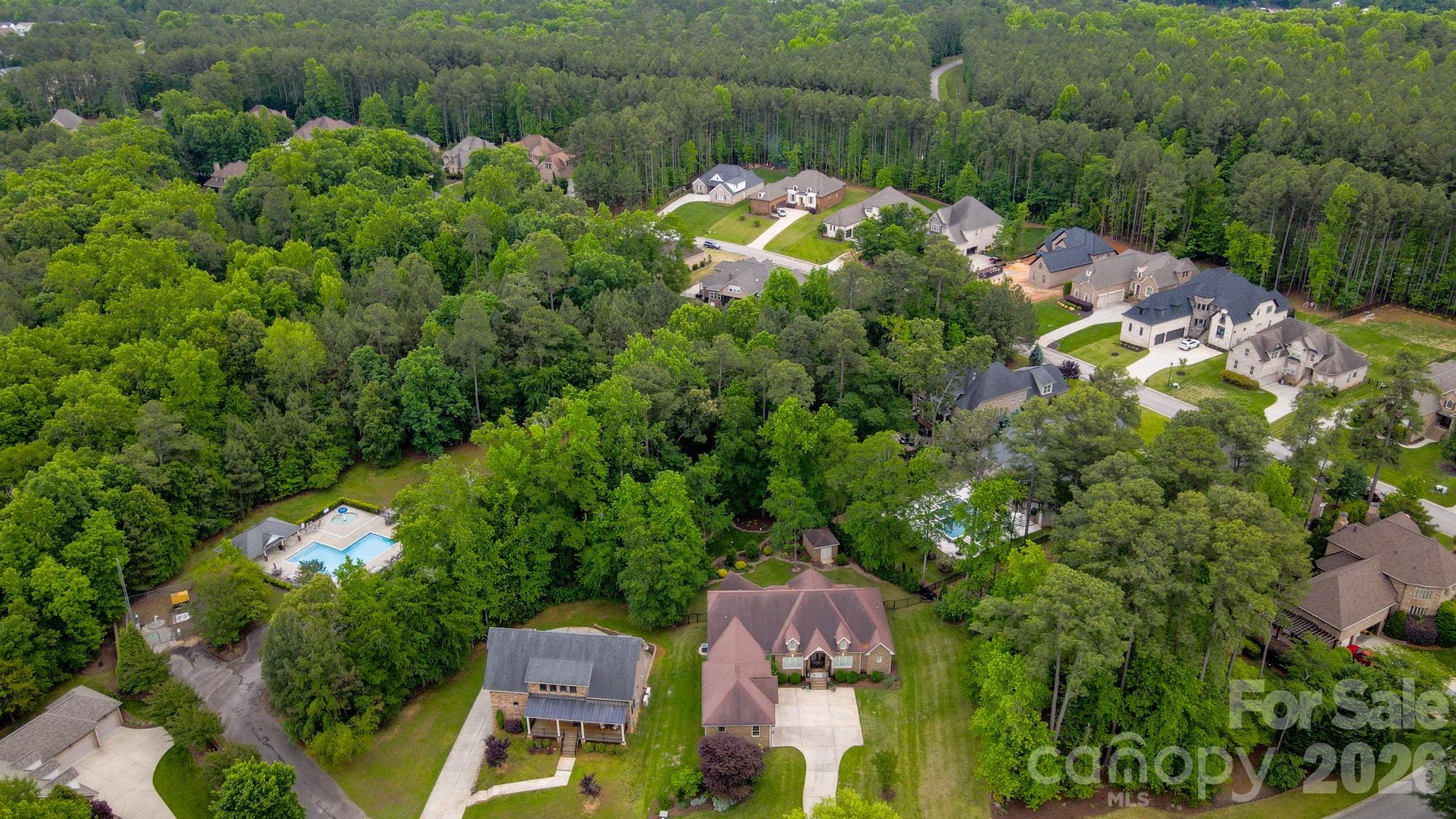 124 Cottage Creek Court — York