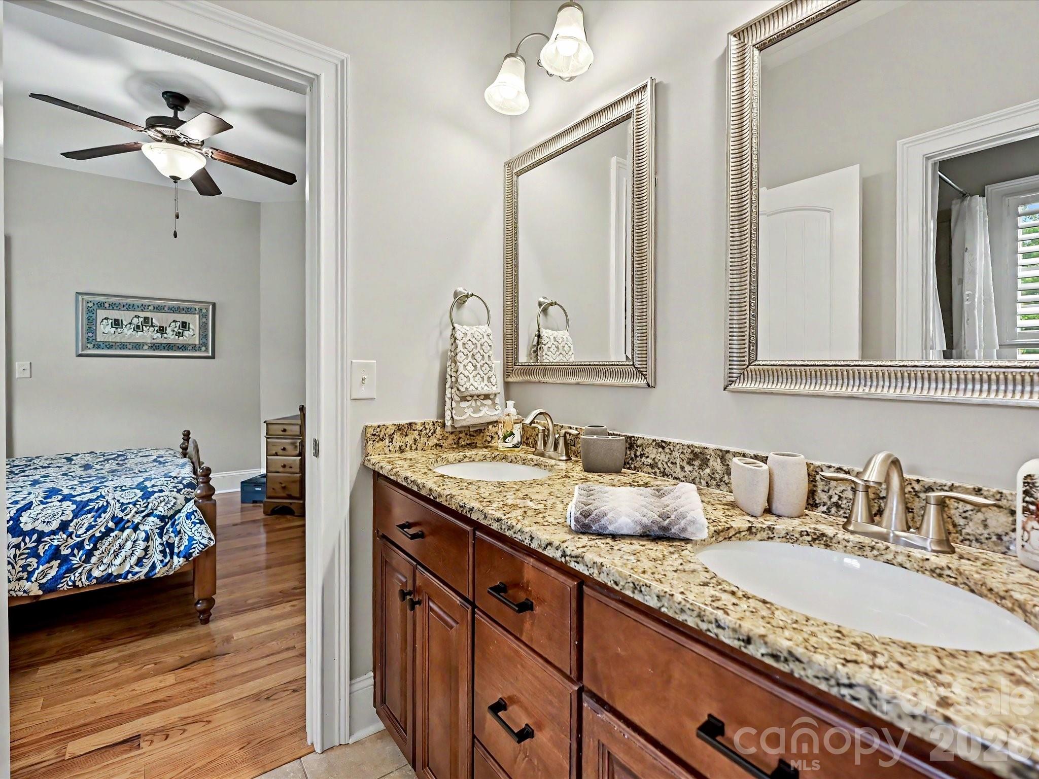 124 Cottage Creek Court — York
