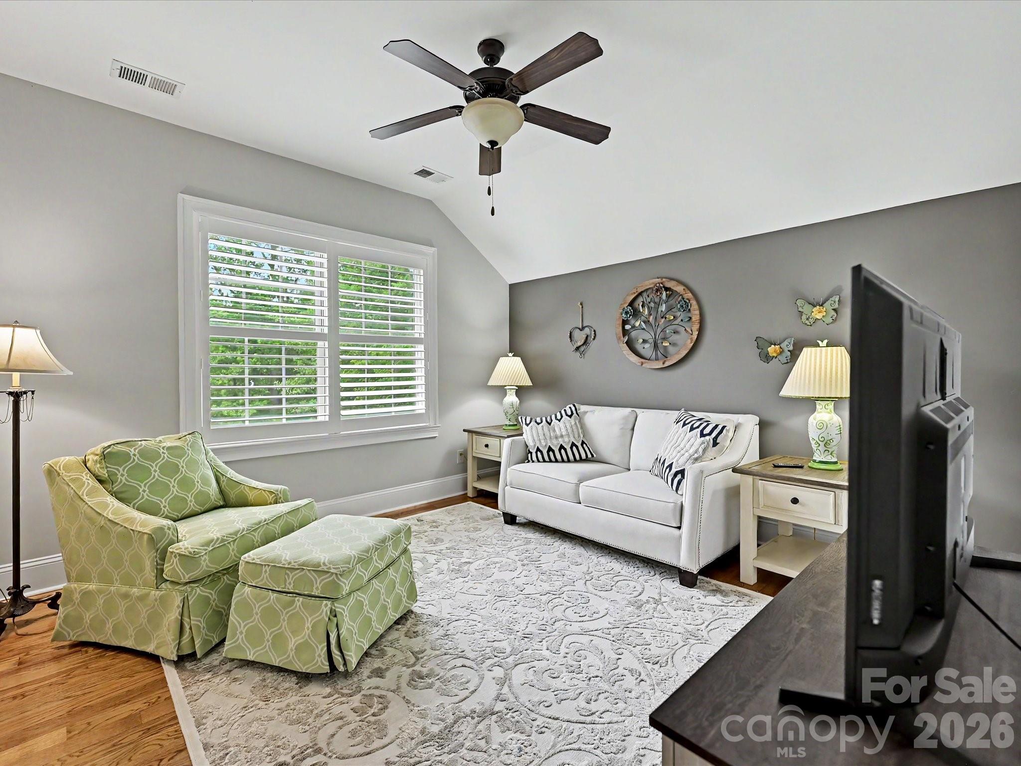124 Cottage Creek Court — York