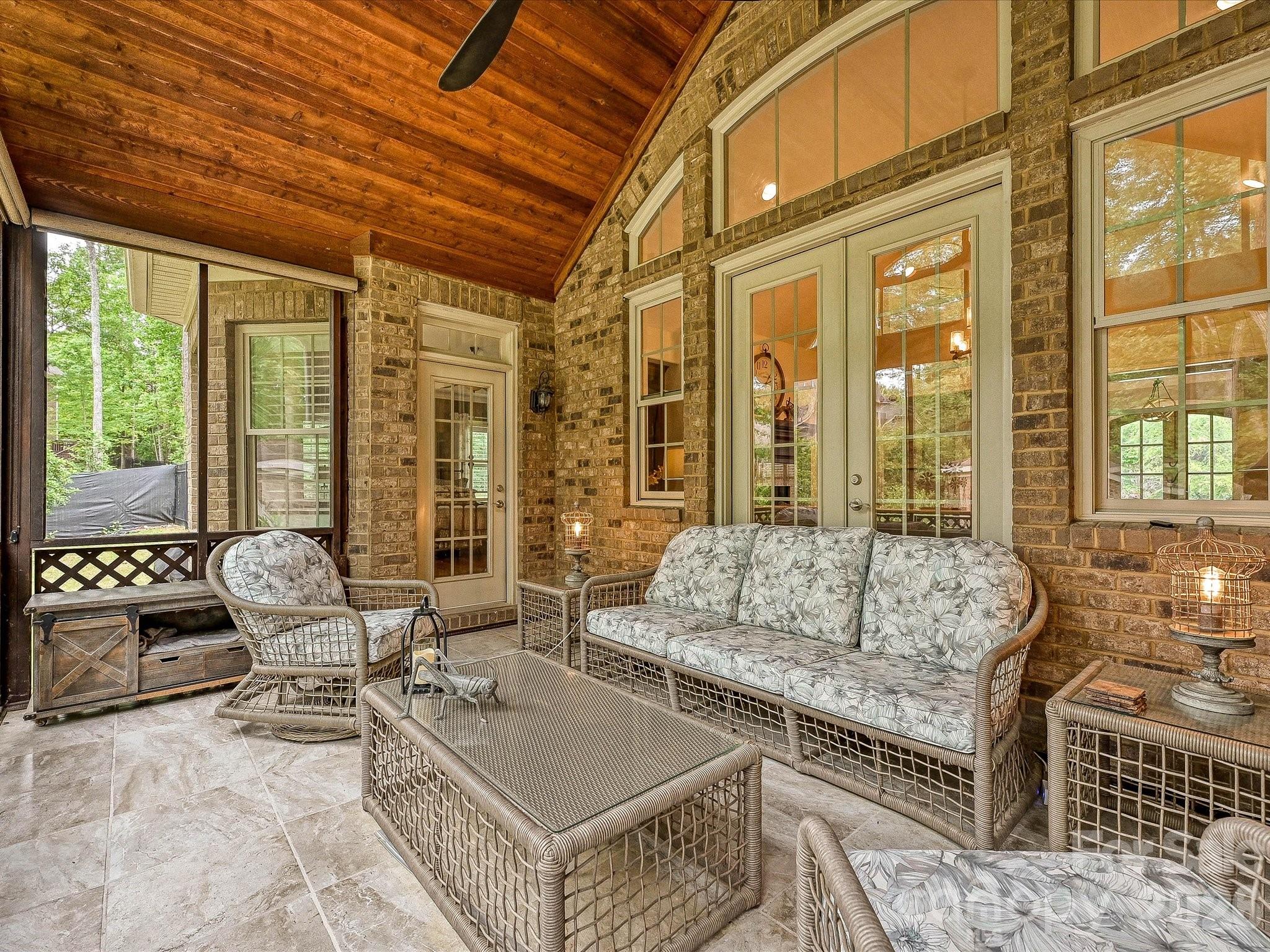 124 Cottage Creek Court — York