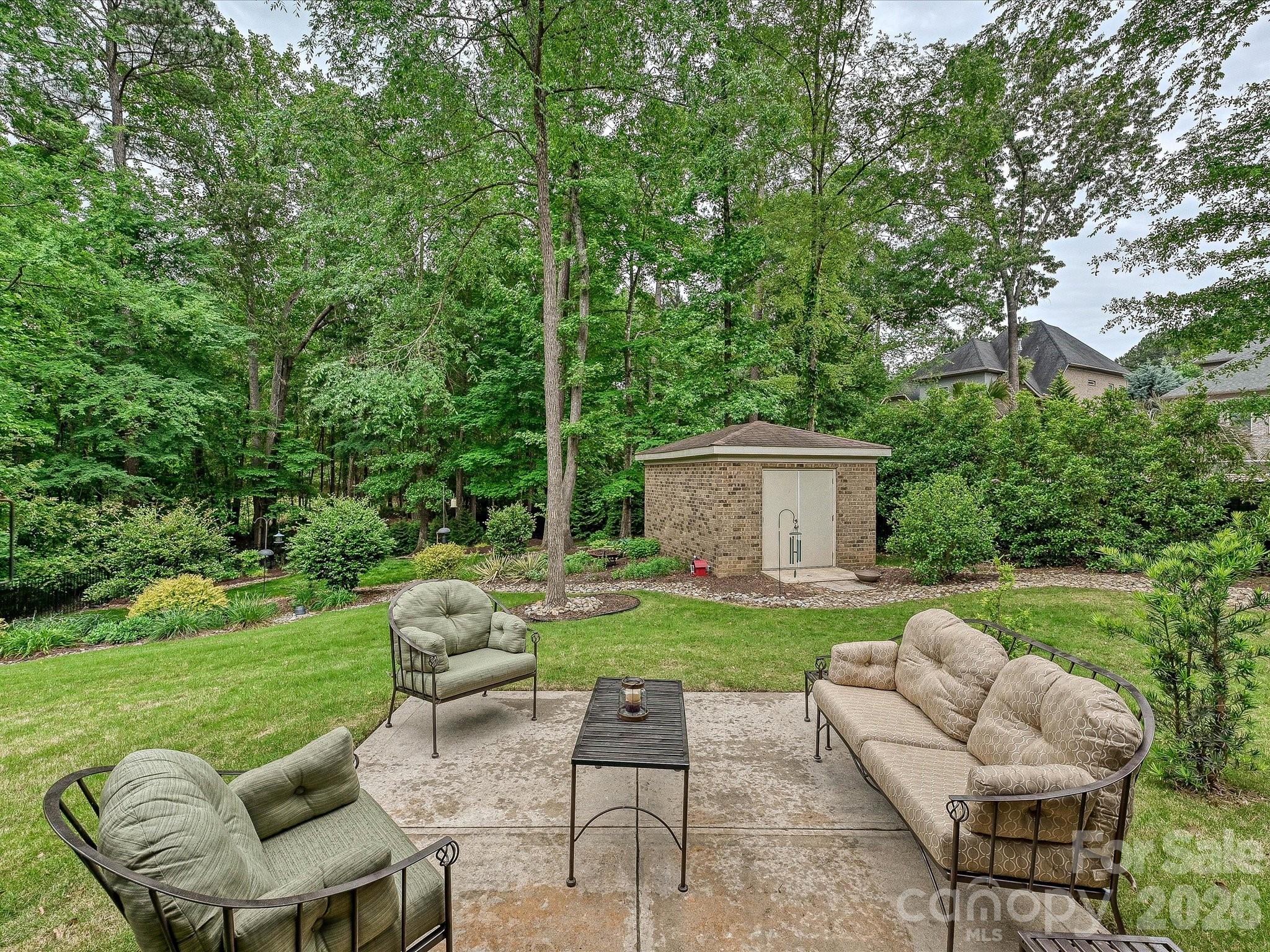 124 Cottage Creek Court — York