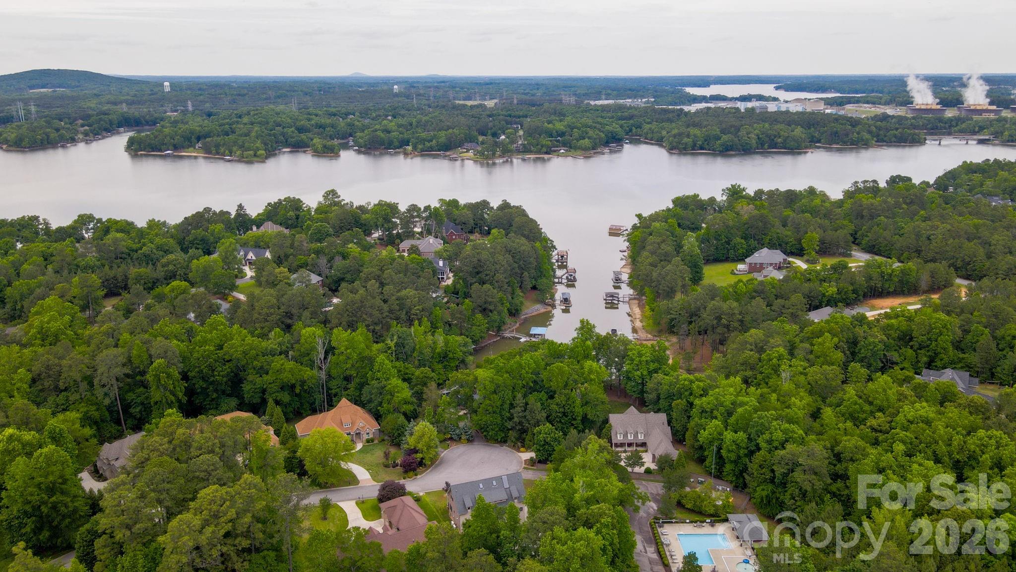 124 Cottage Creek Court — York