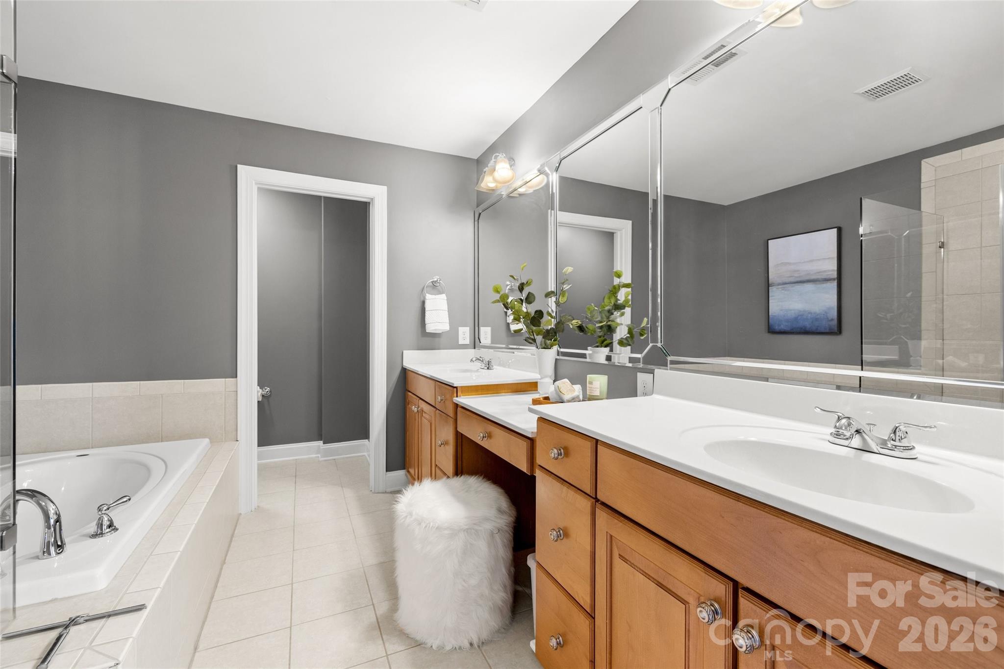 7810 Springs Village Lane — Charlotte