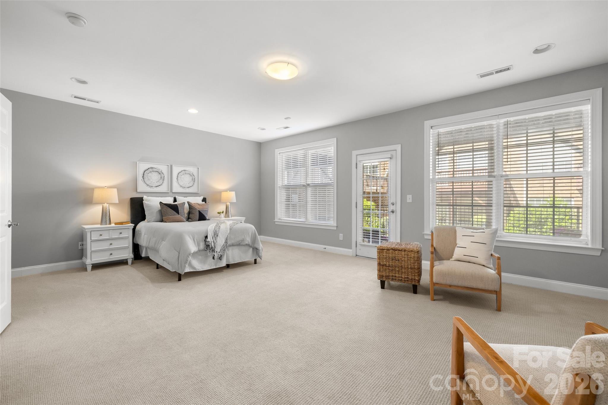 7810 Springs Village Lane — Charlotte