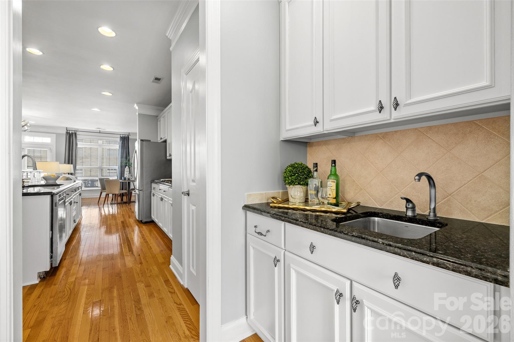 7810 Springs Village Lane — Charlotte
