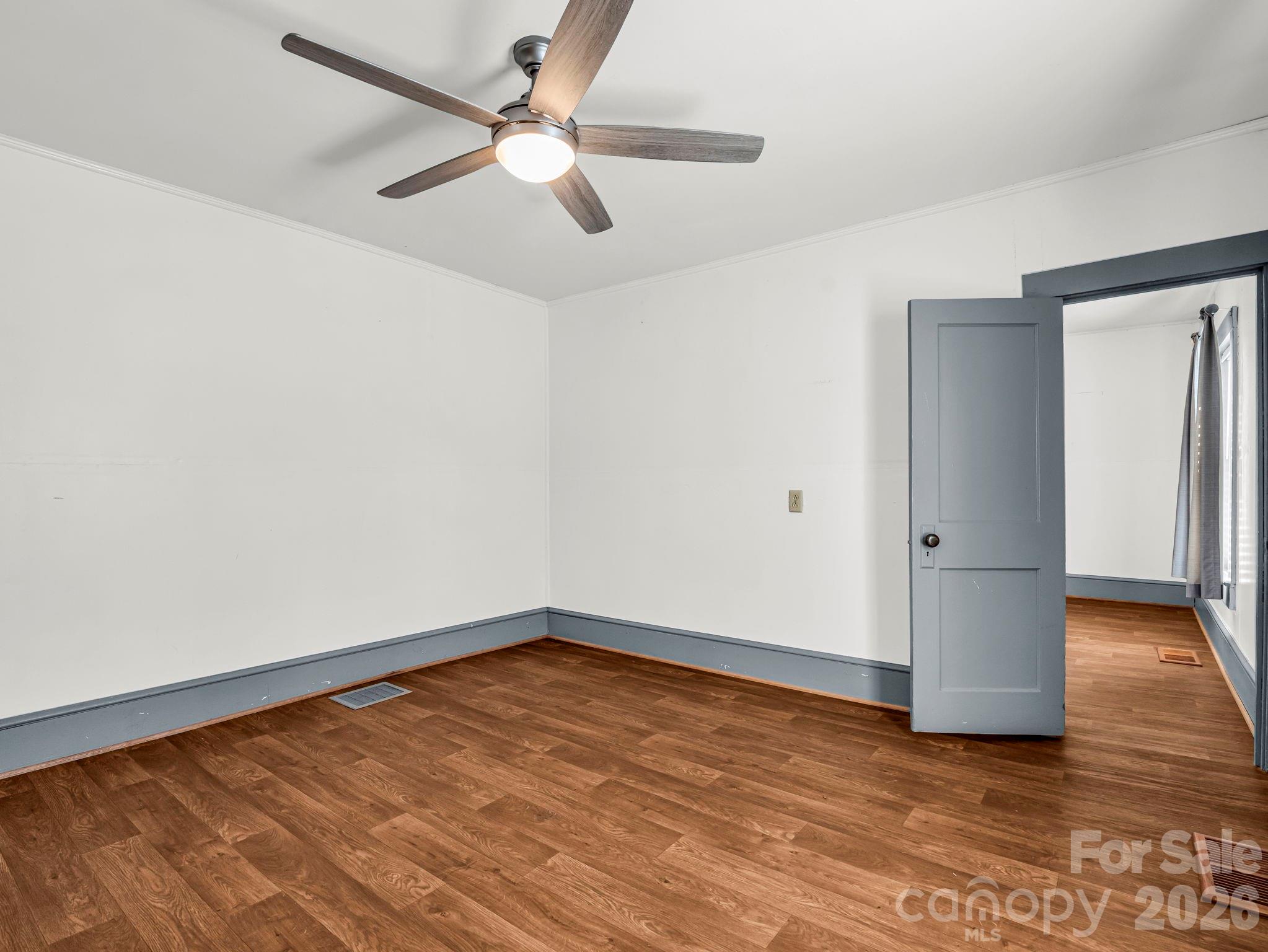 620 Smith Waldrop Road — Columbus