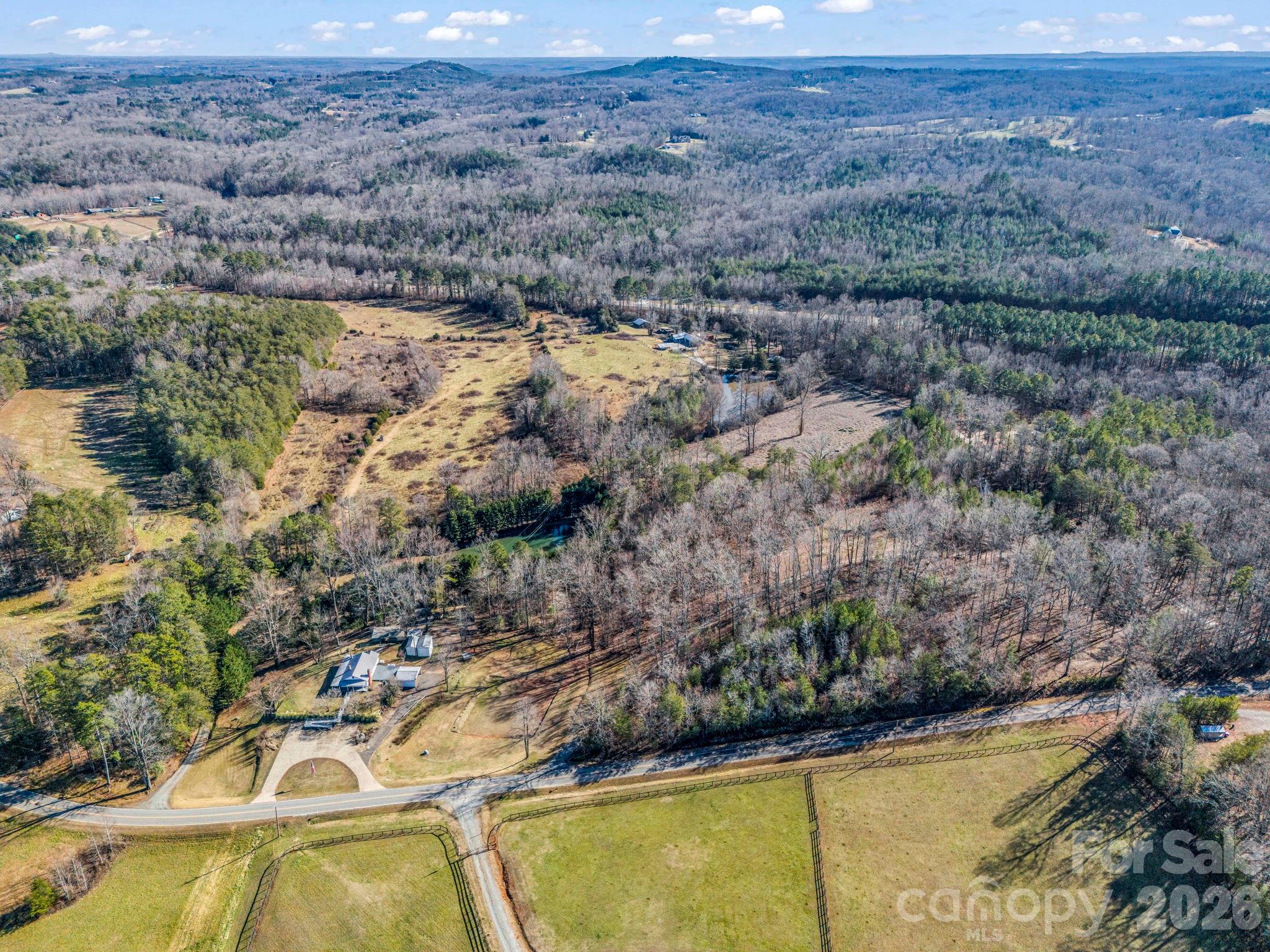 620 Smith Waldrop Road — Columbus
