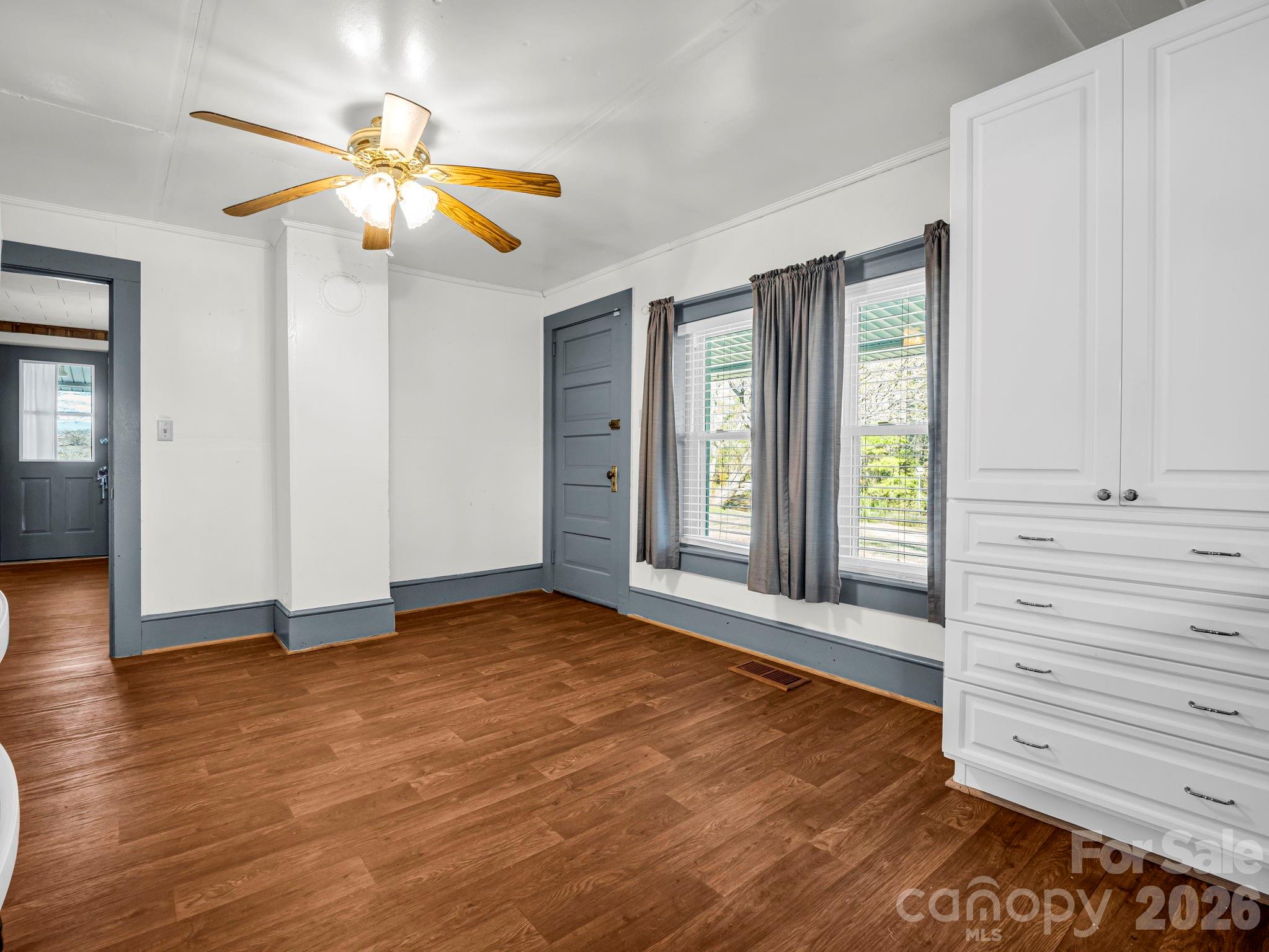 620 Smith Waldrop Road — Columbus
