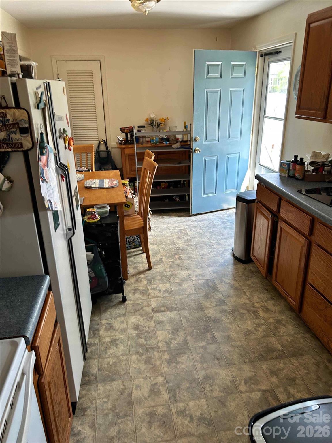 2404 Larkspur Drive — Greensboro