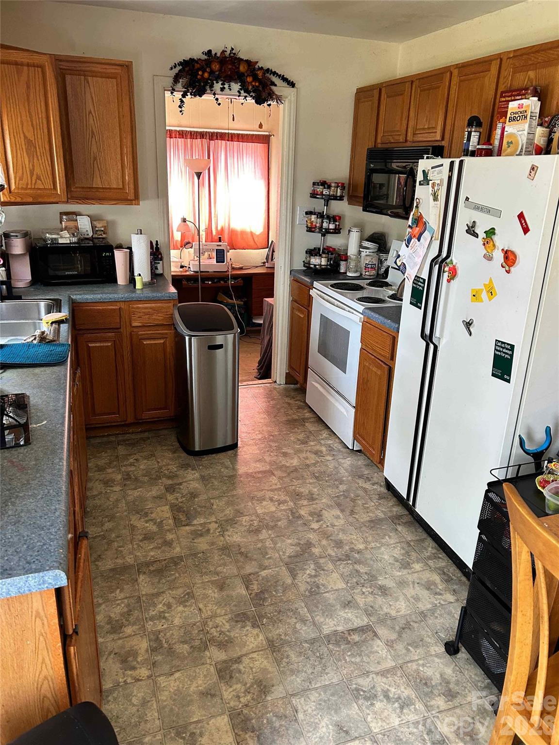 2404 Larkspur Drive — Greensboro
