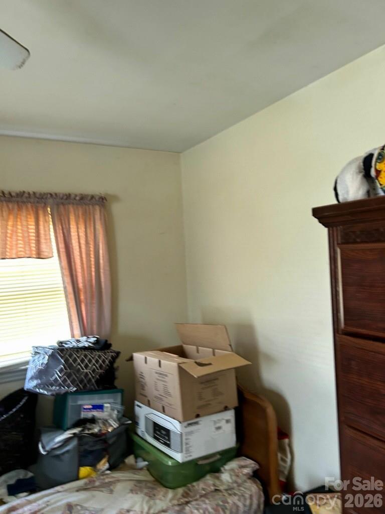 2404 Larkspur Drive — Greensboro