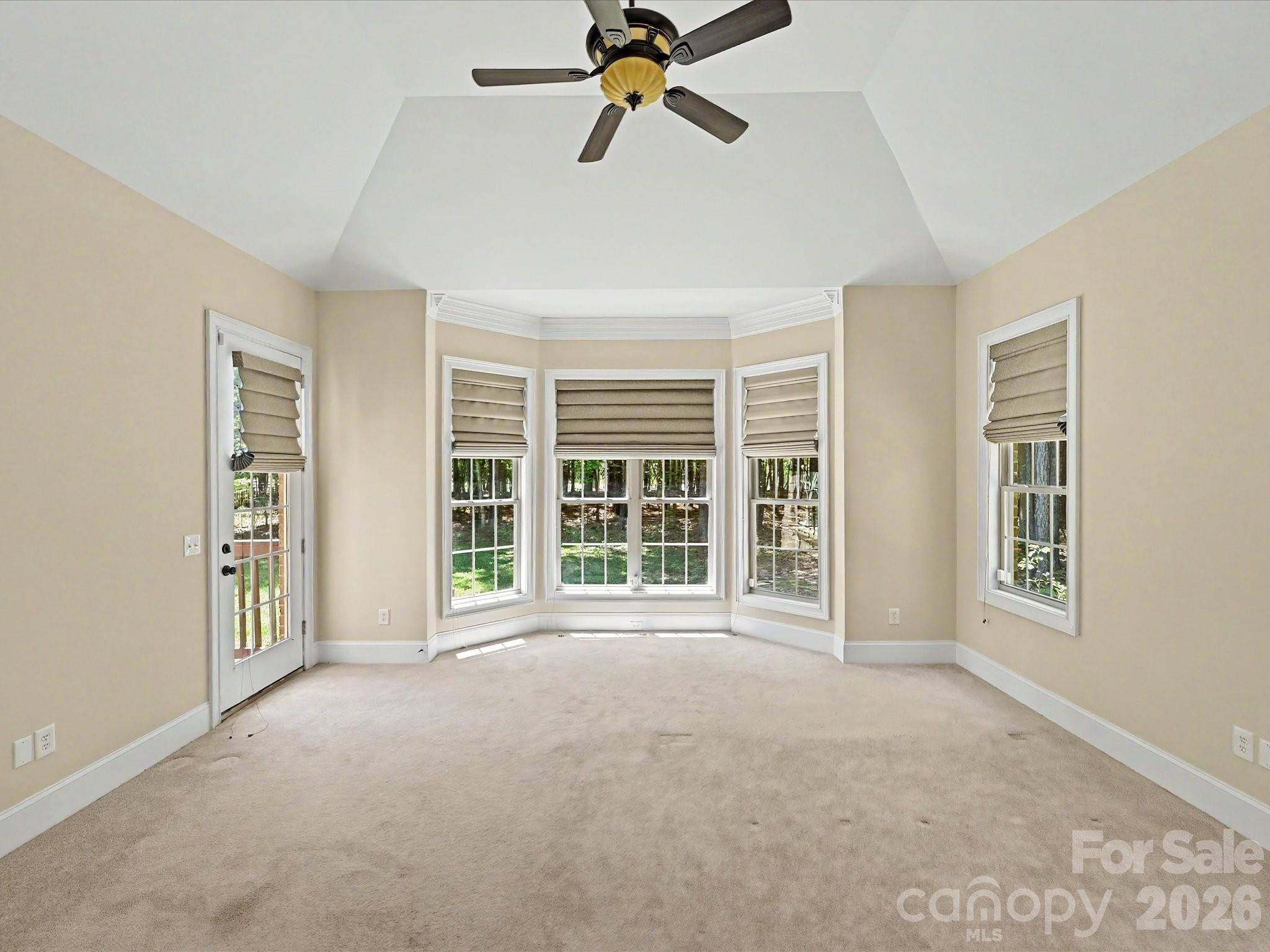 275 Palm Cove Way — York