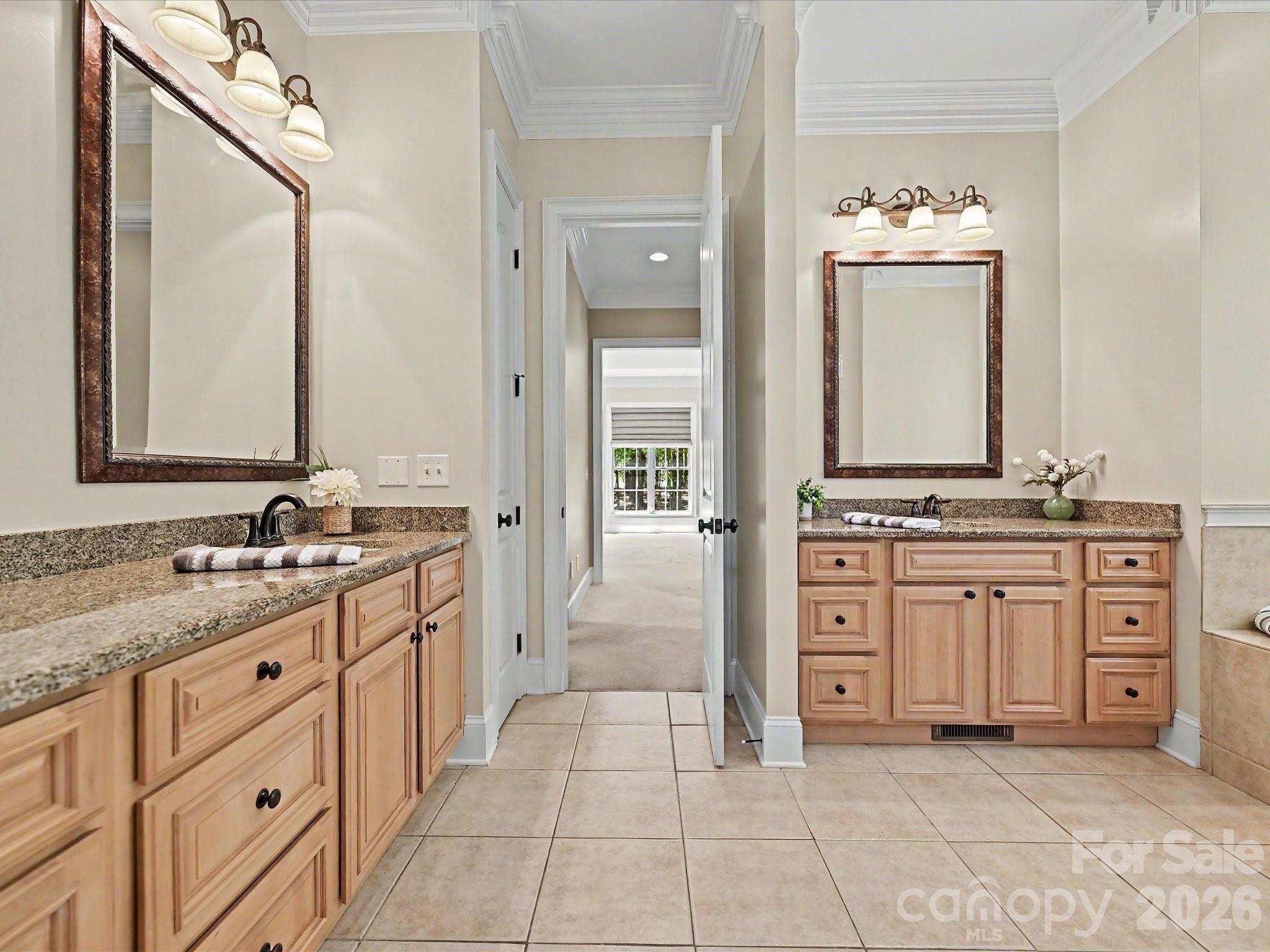 275 Palm Cove Way — York