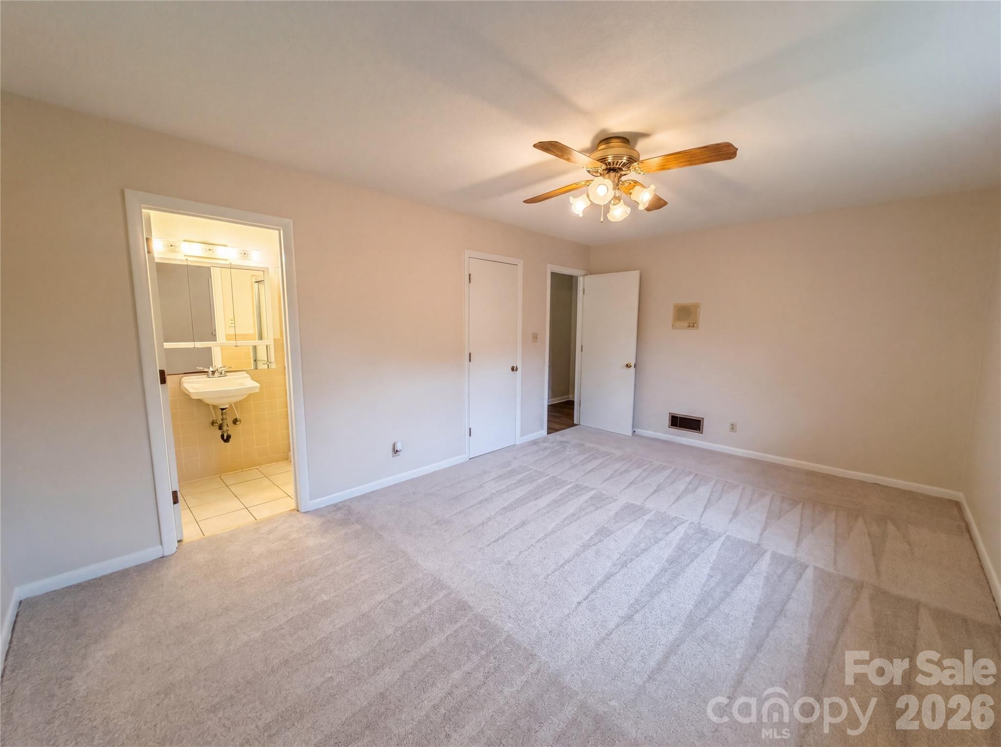 128 Greenview Drive — Kannapolis