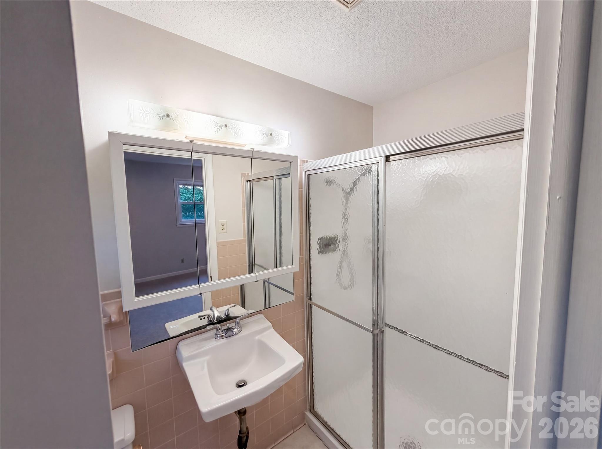 128 Greenview Drive — Kannapolis