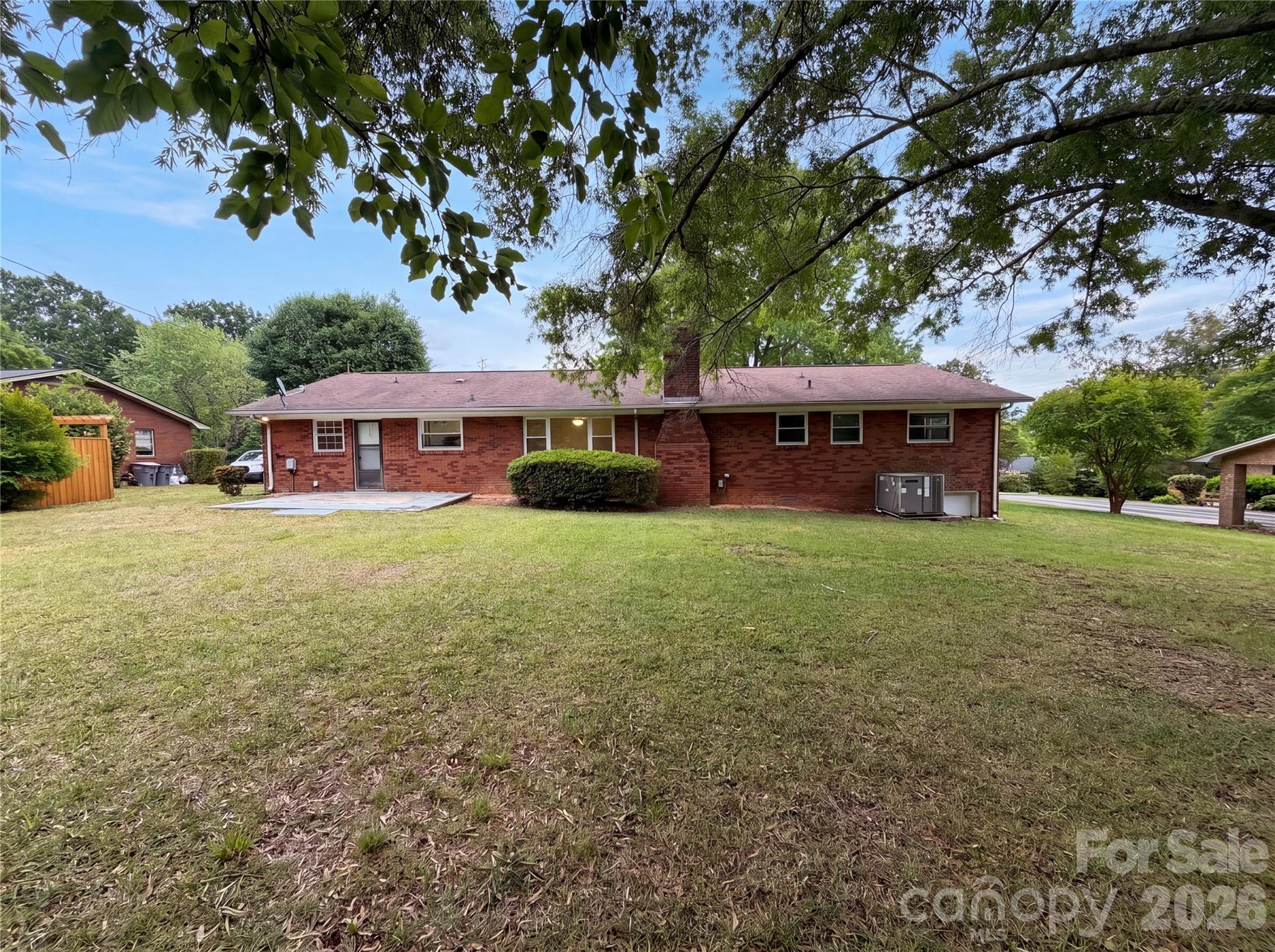 128 Greenview Drive — Kannapolis