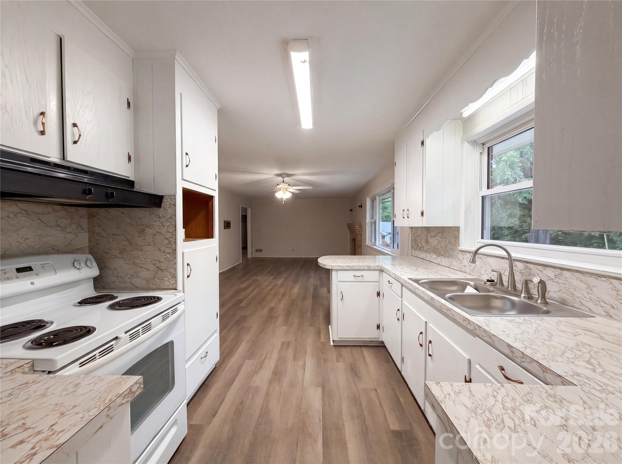 128 Greenview Drive — Kannapolis