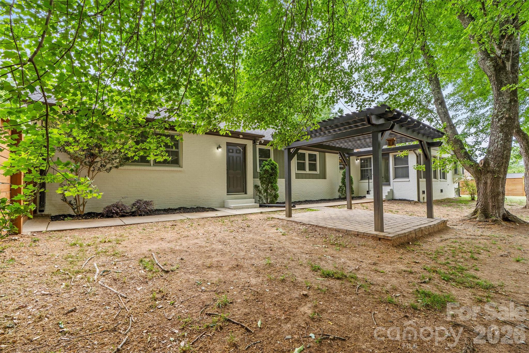 6021 Morris Farm Lane — Mint Hill
