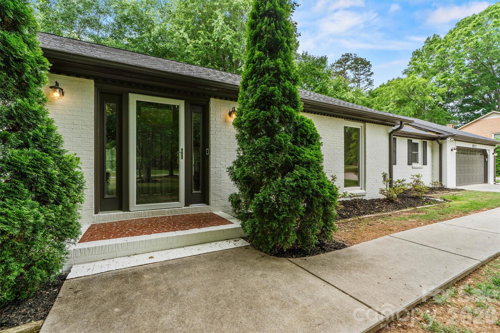 6021 Morris Farm Lane — Mint Hill