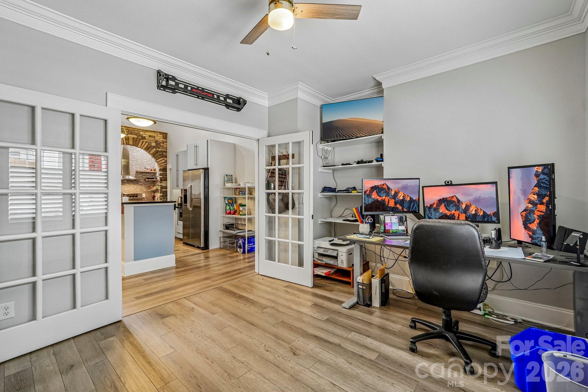 611 E 37th Street — Charlotte