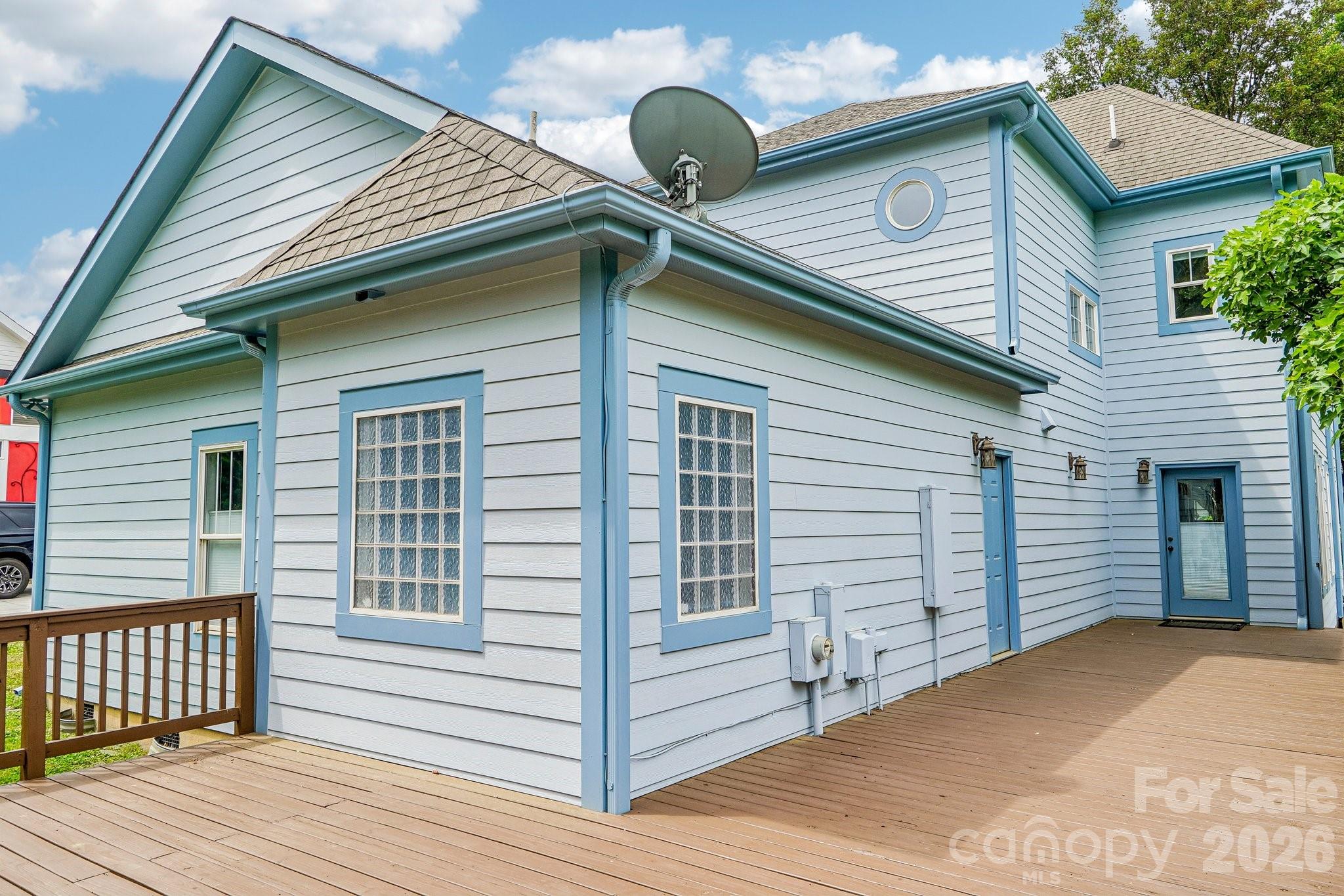 611 E 37th Street — Charlotte