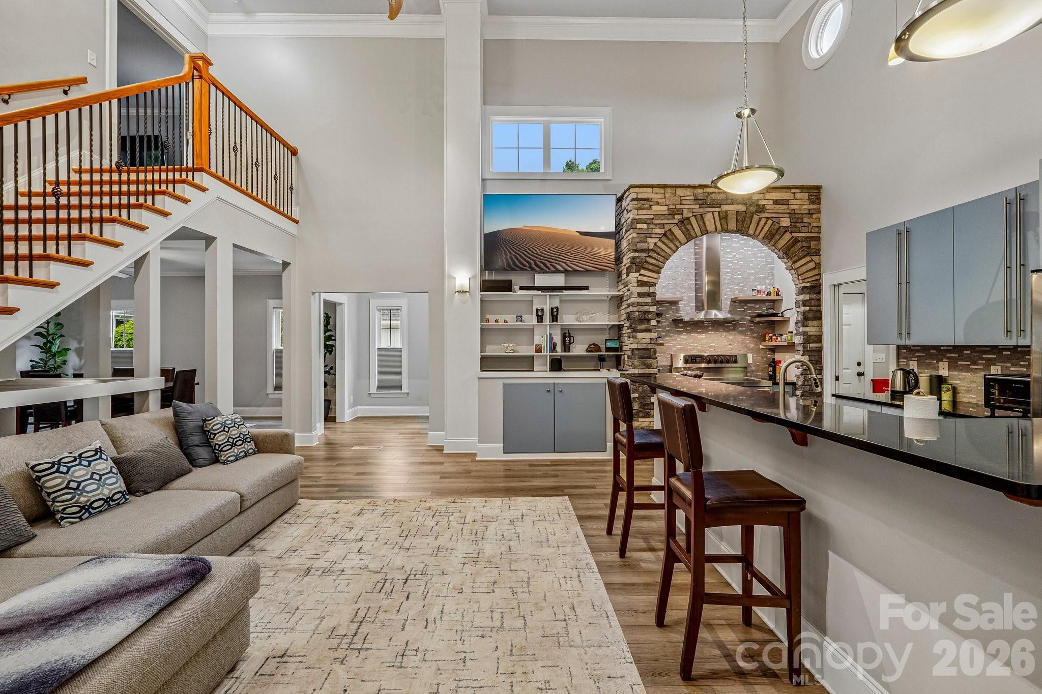 611 E 37th Street — Charlotte