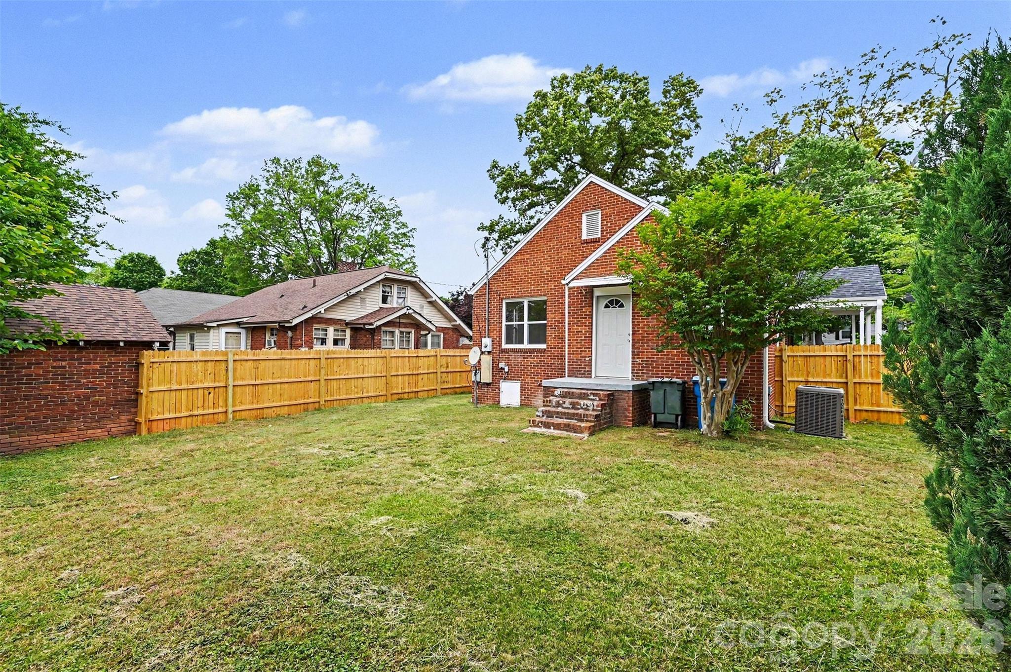 823 Lincolnton Road — Salisbury