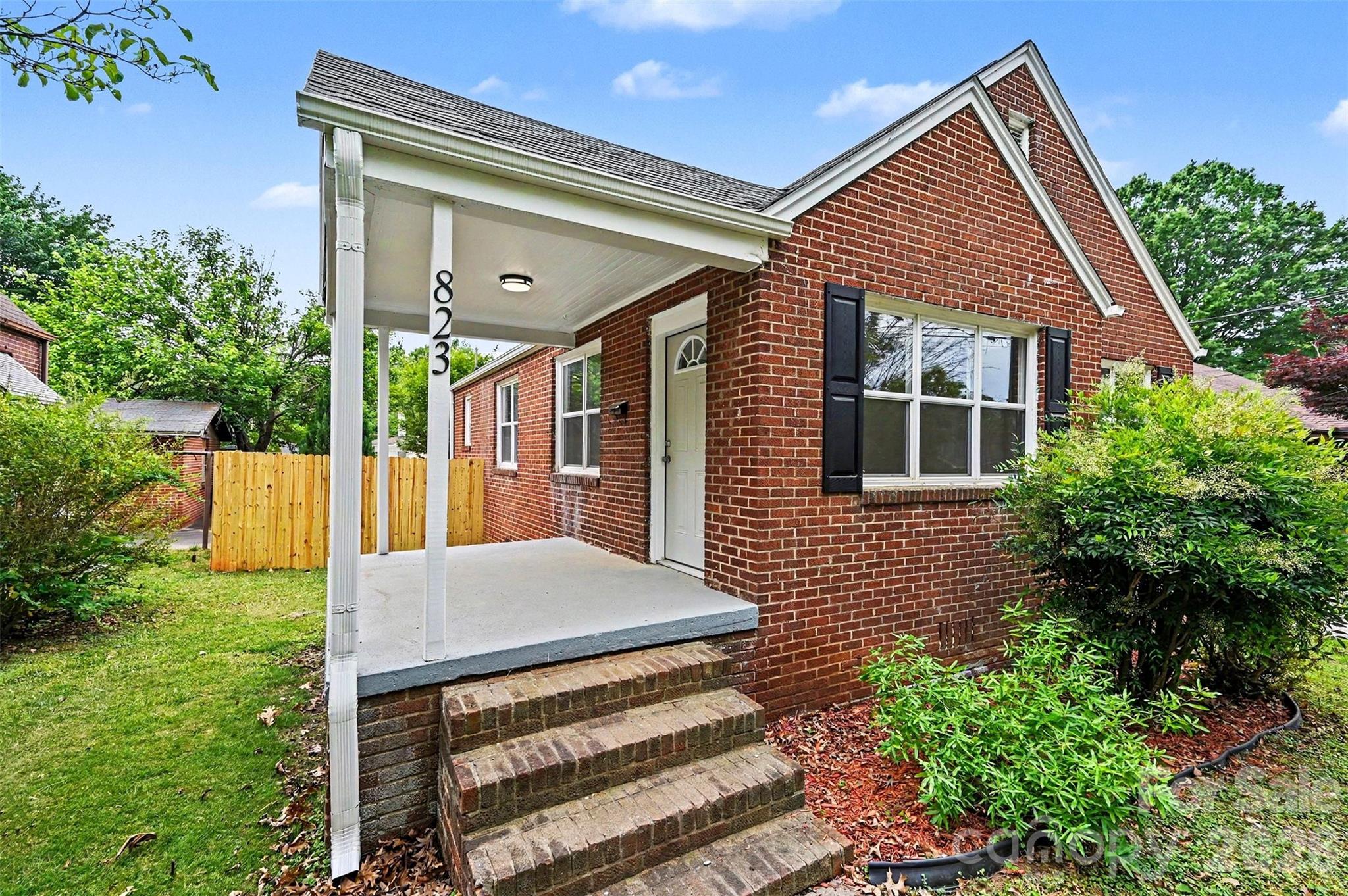 823 Lincolnton Road — Salisbury