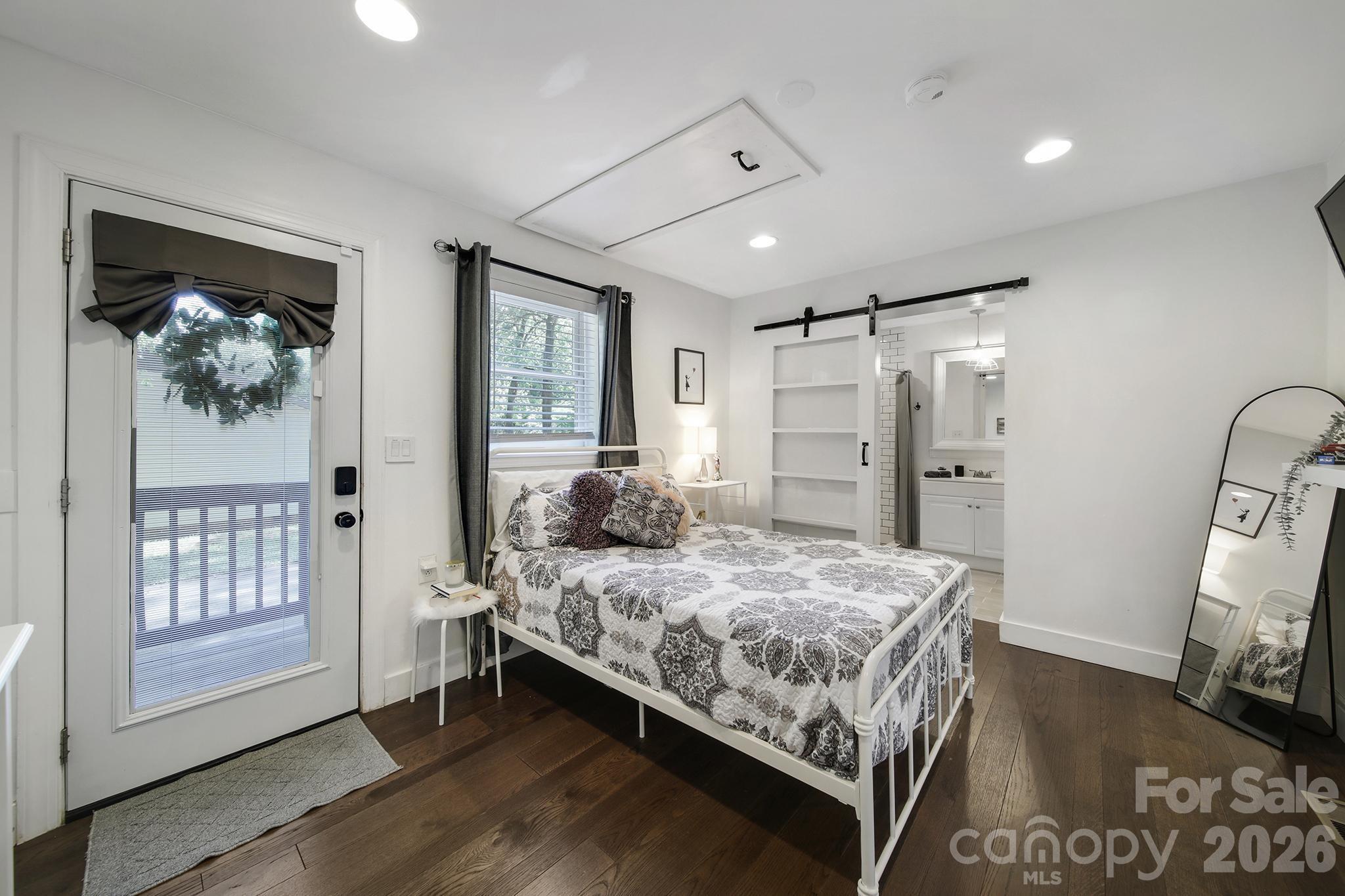 6418 Teague Lane — Charlotte