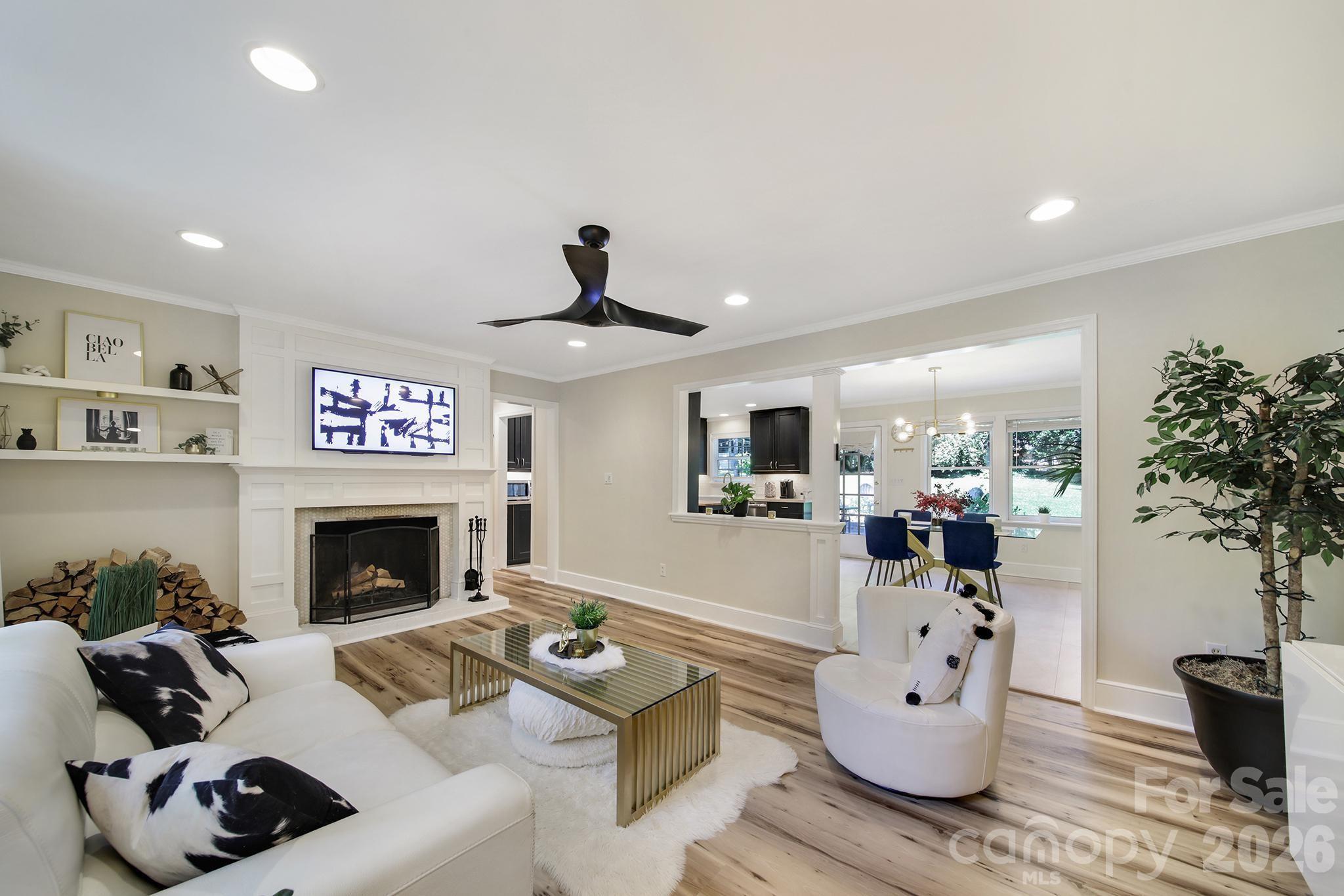 6418 Teague Lane — Charlotte