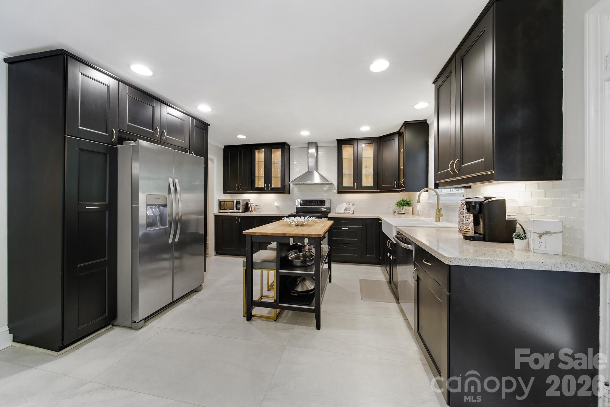 6418 Teague Lane — Charlotte