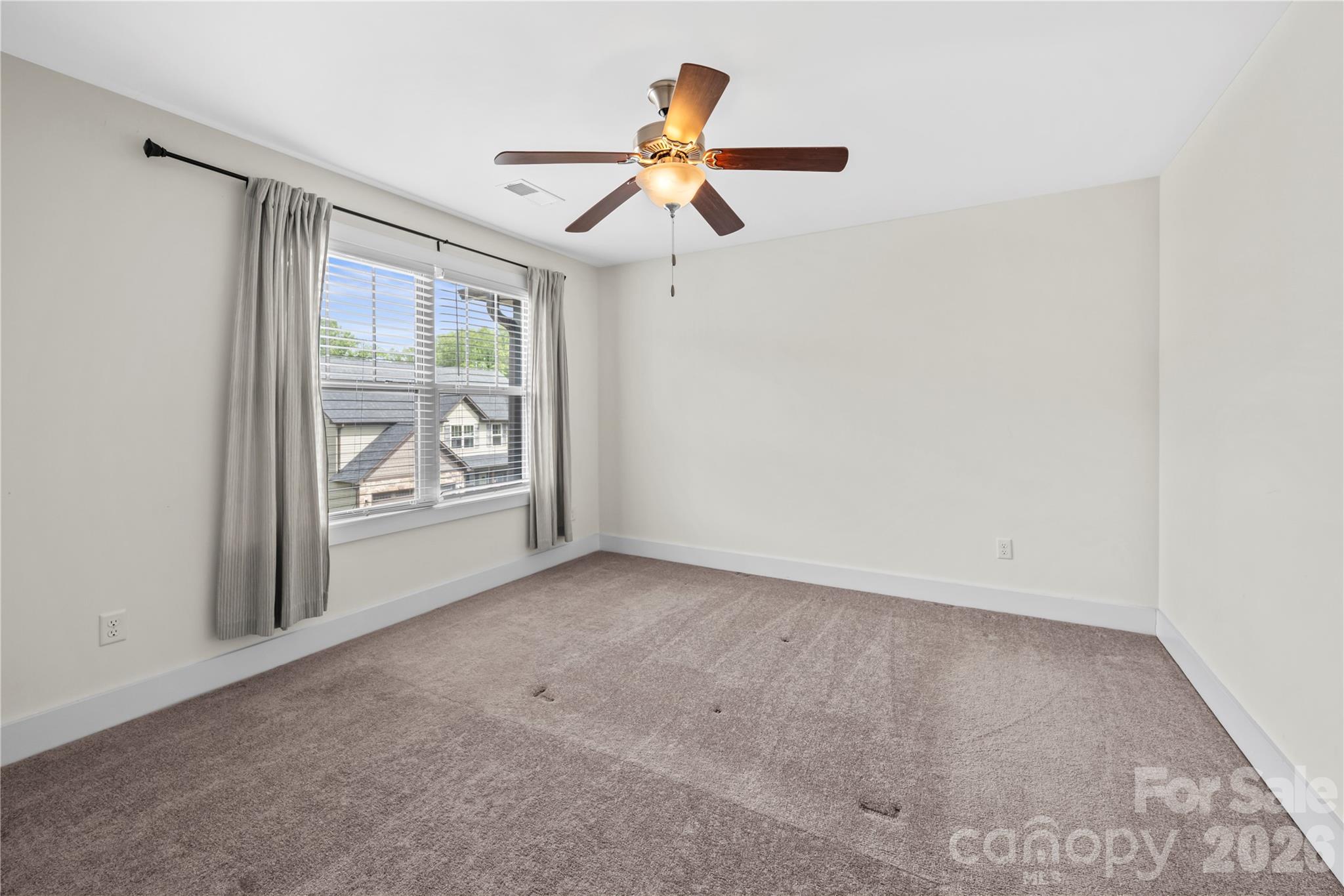 4 Henbit Way — Arden