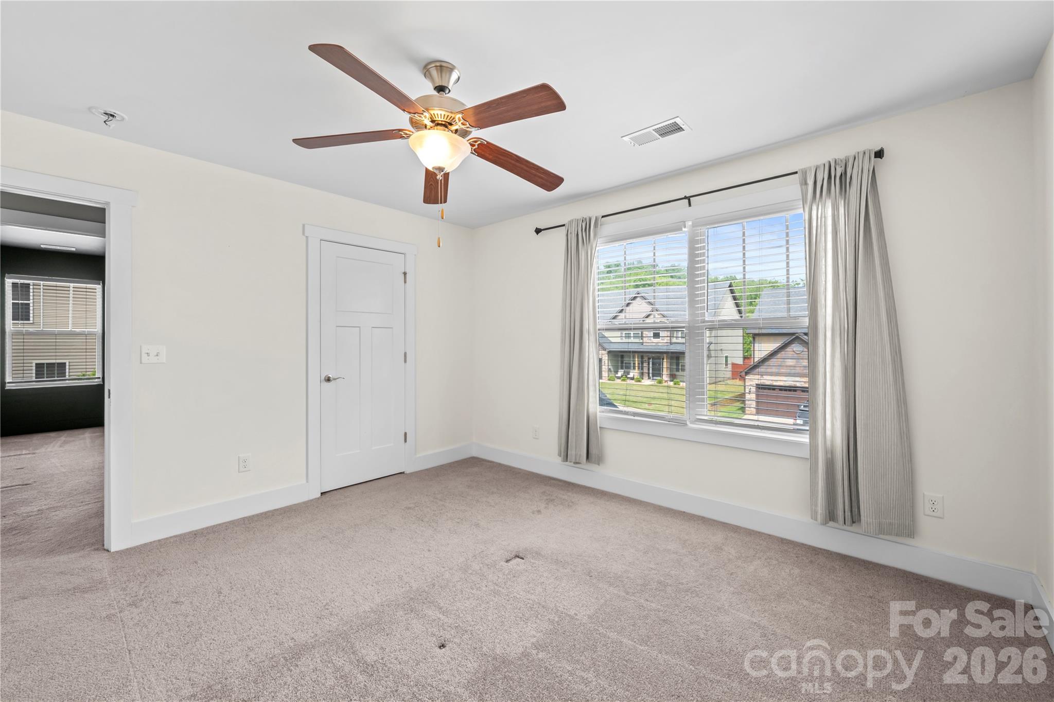 4 Henbit Way — Arden