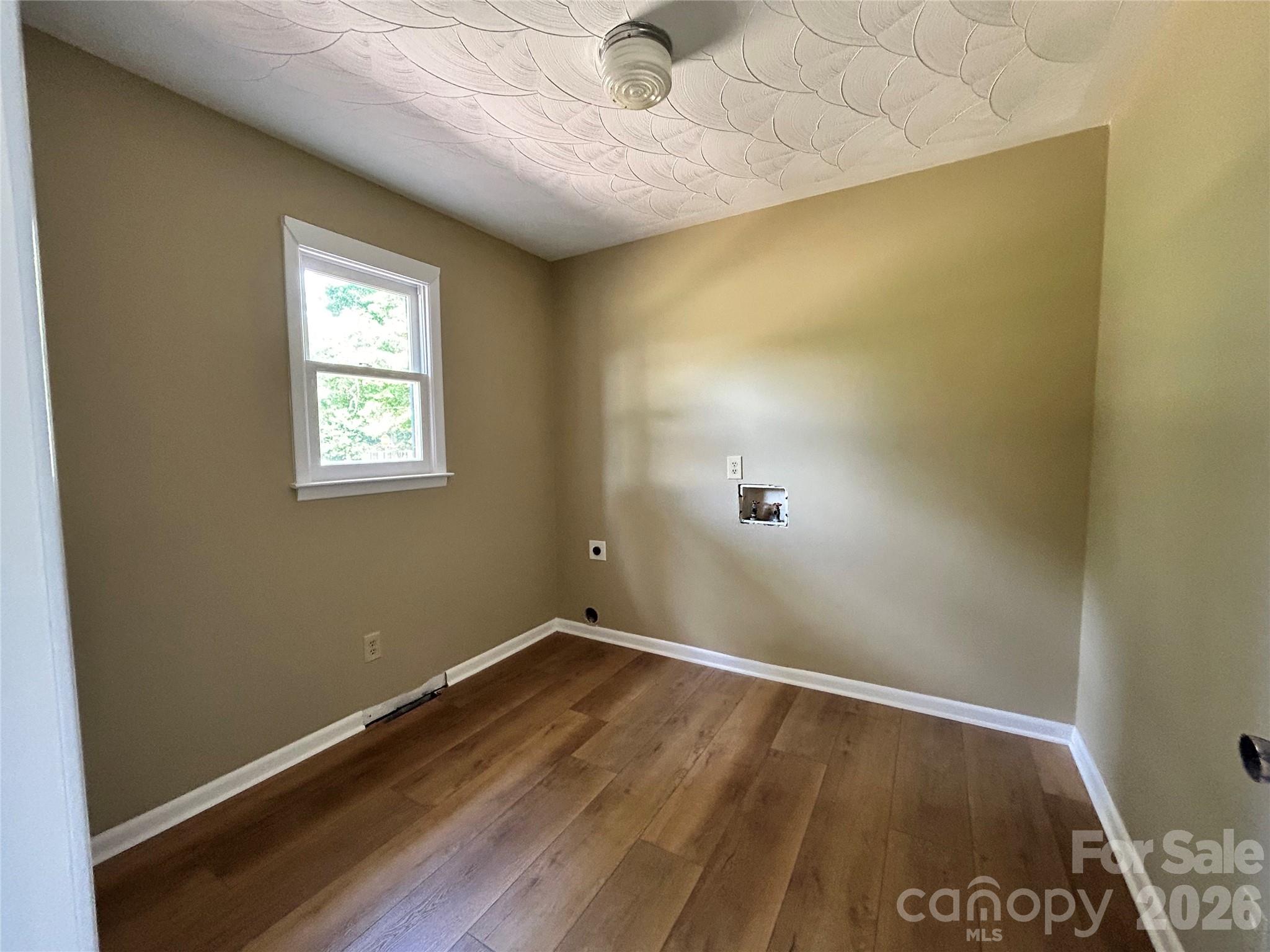 1162 Broadway Street #1162 Broadway St — Claremont