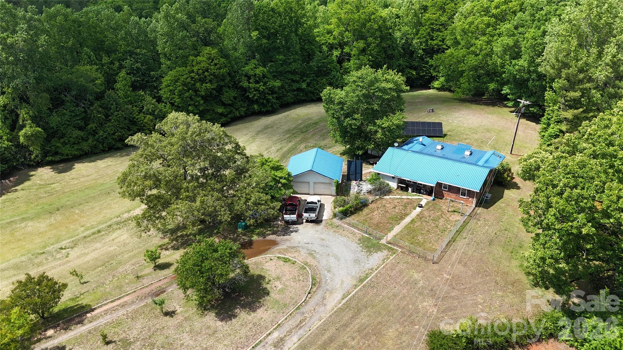 781 Rock Road — Rutherfordton