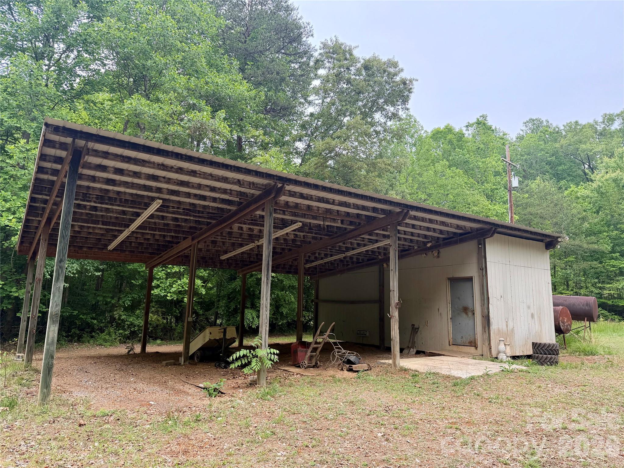 781 Rock Road — Rutherfordton