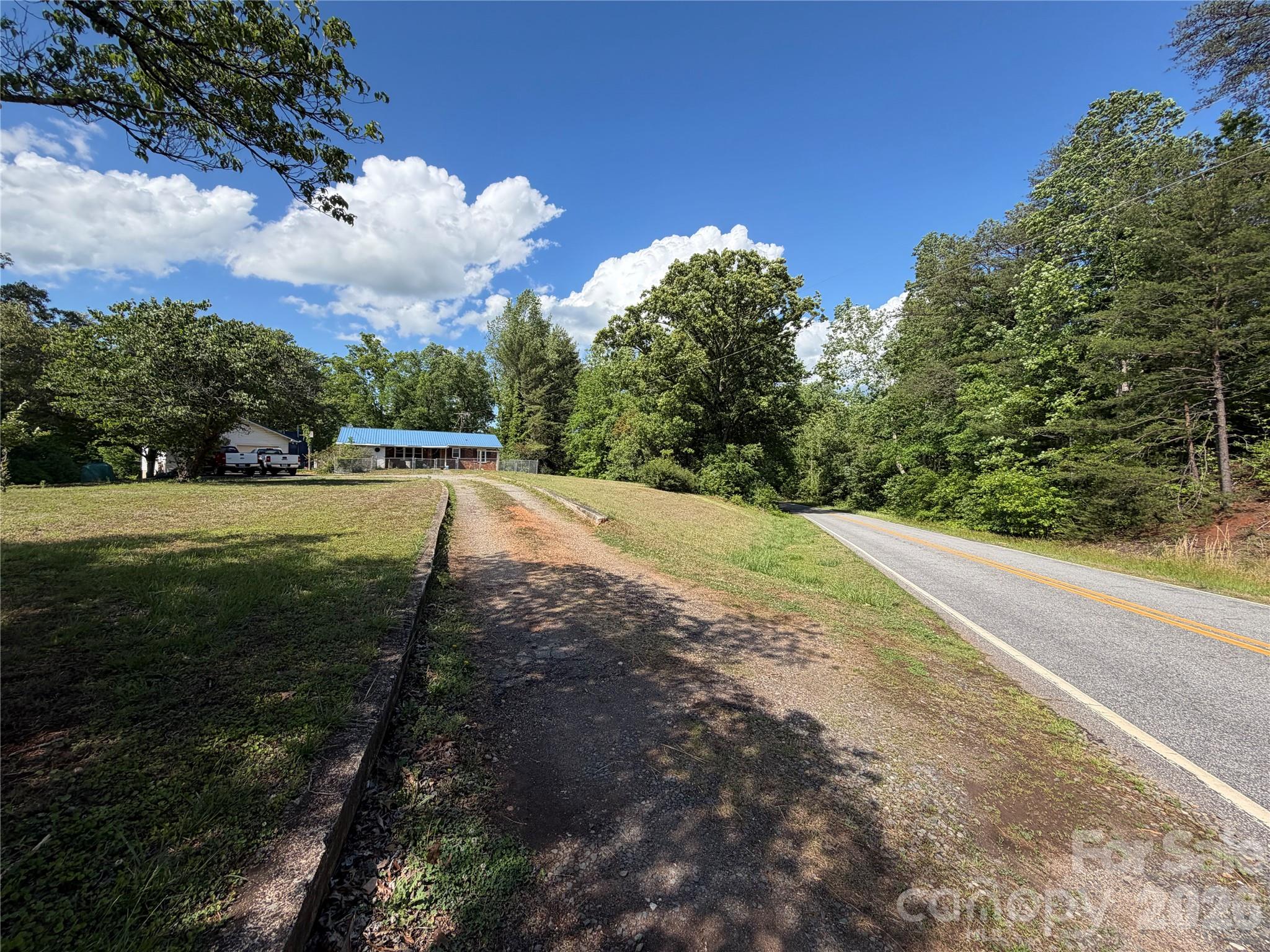 781 Rock Road — Rutherfordton