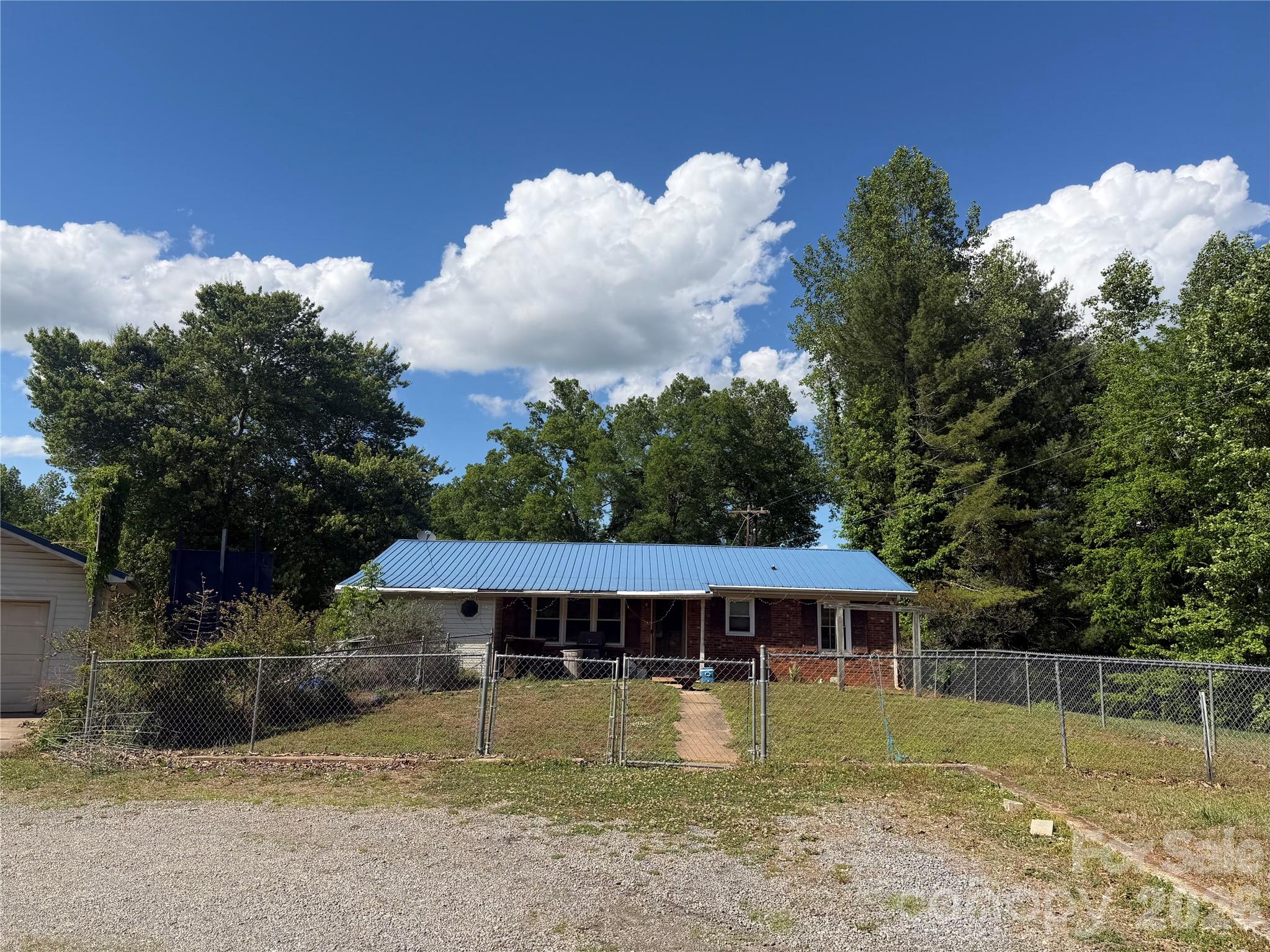 781 Rock Road — Rutherfordton