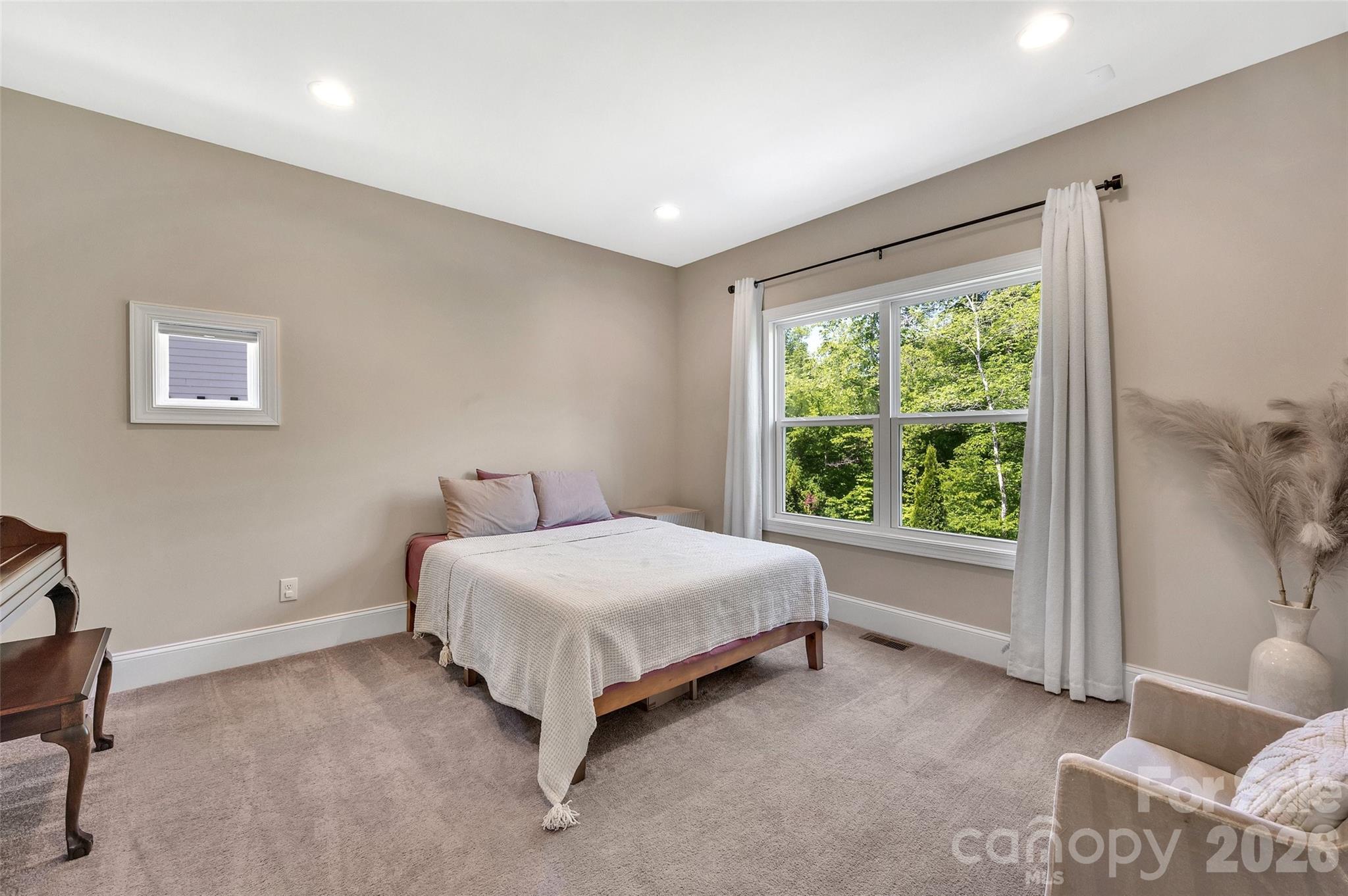 8511 Raven Top Drive — Mint Hill