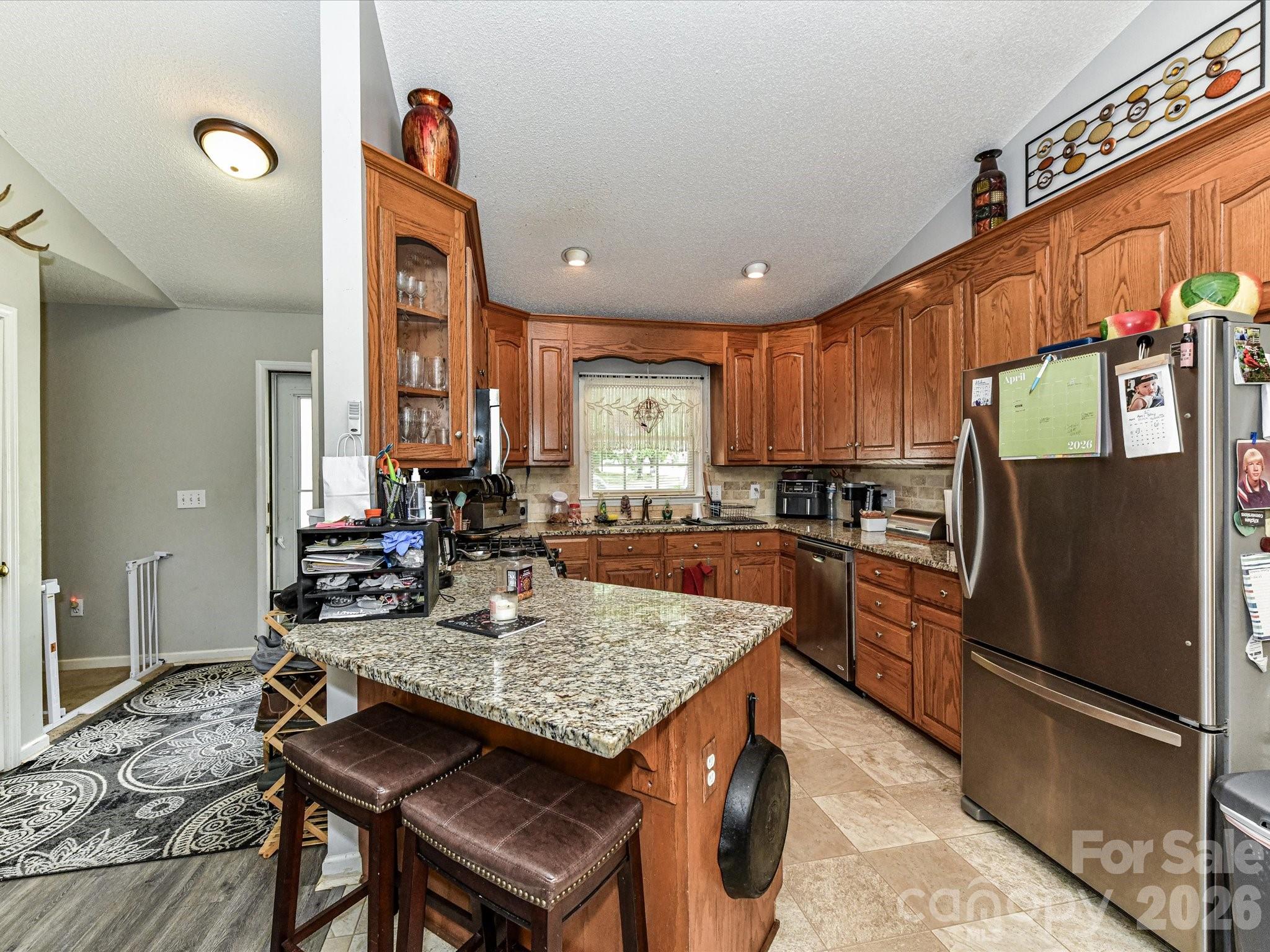 1472 Ridgewood Drive — Concord