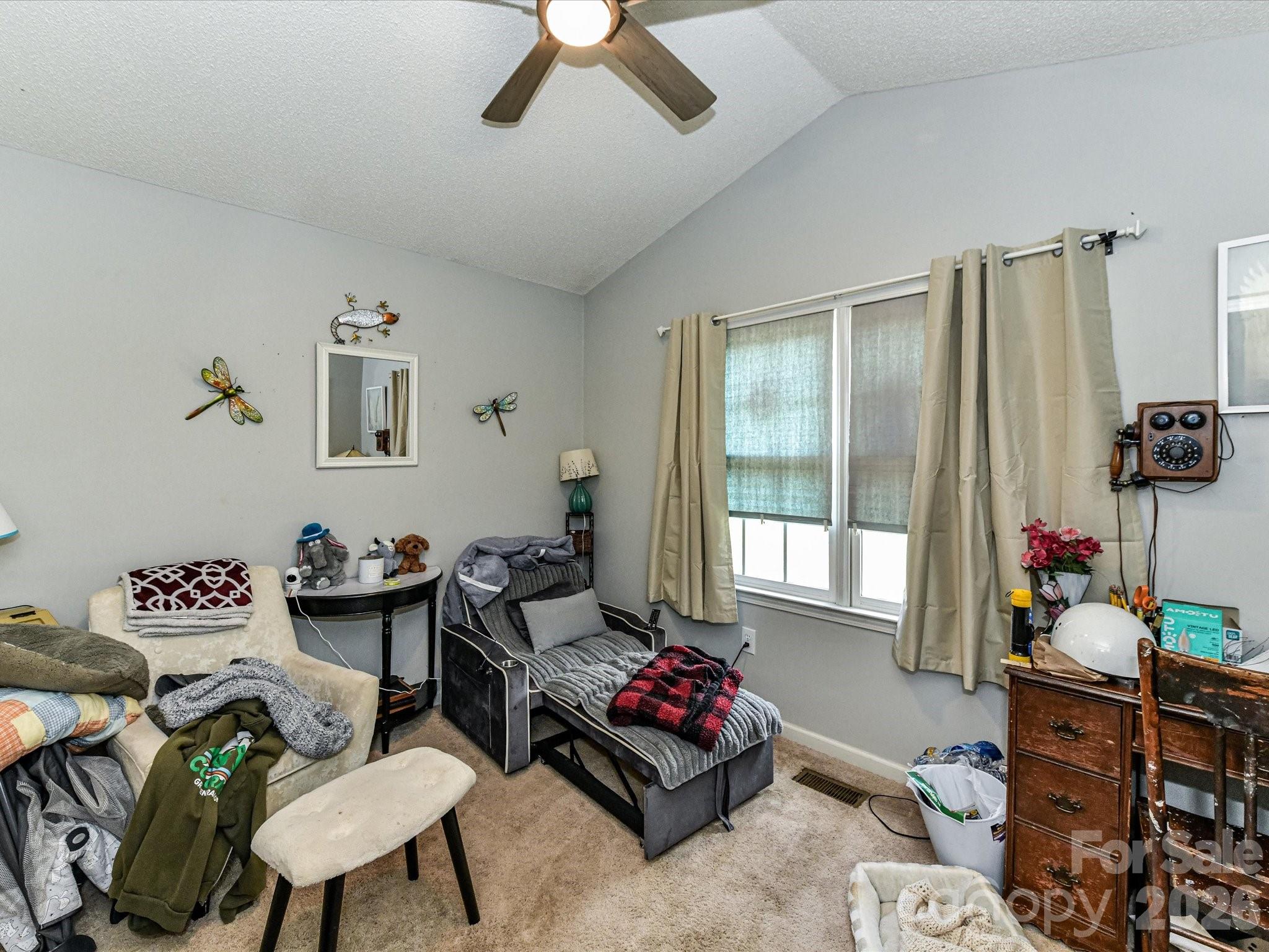 1472 Ridgewood Drive — Concord