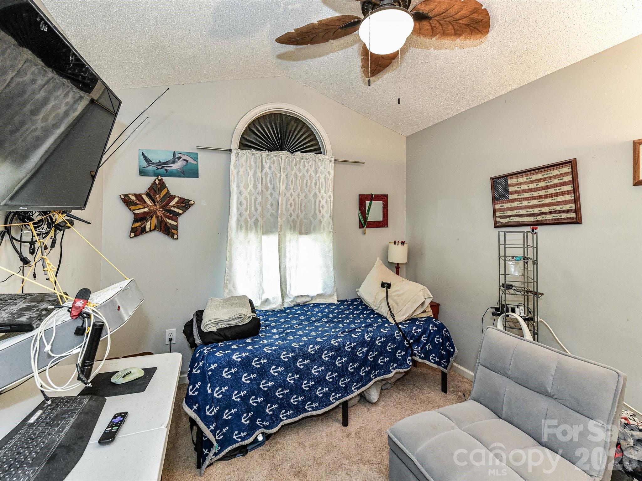 1472 Ridgewood Drive — Concord