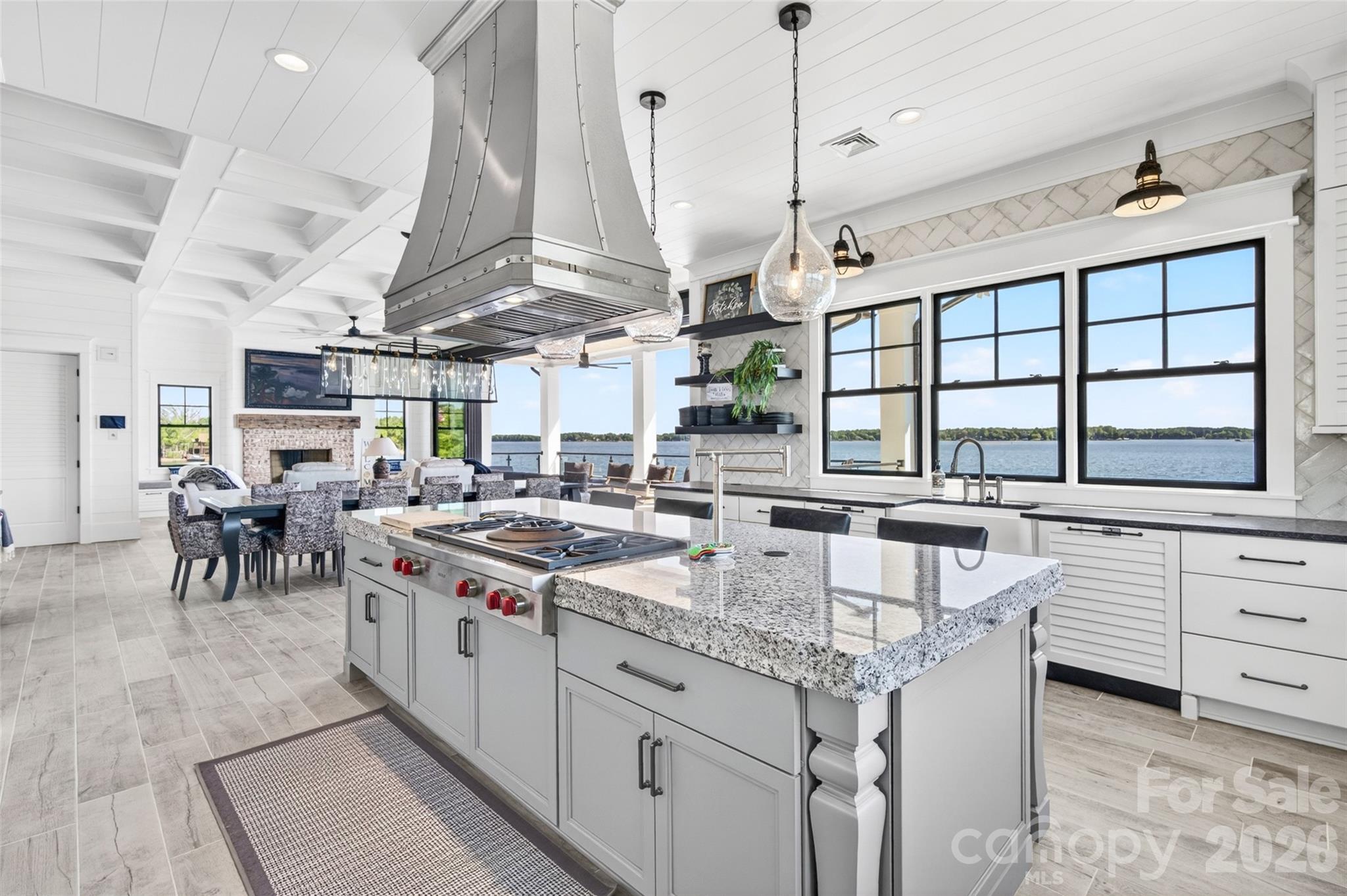 4835 Kiser Island Road — Terrell