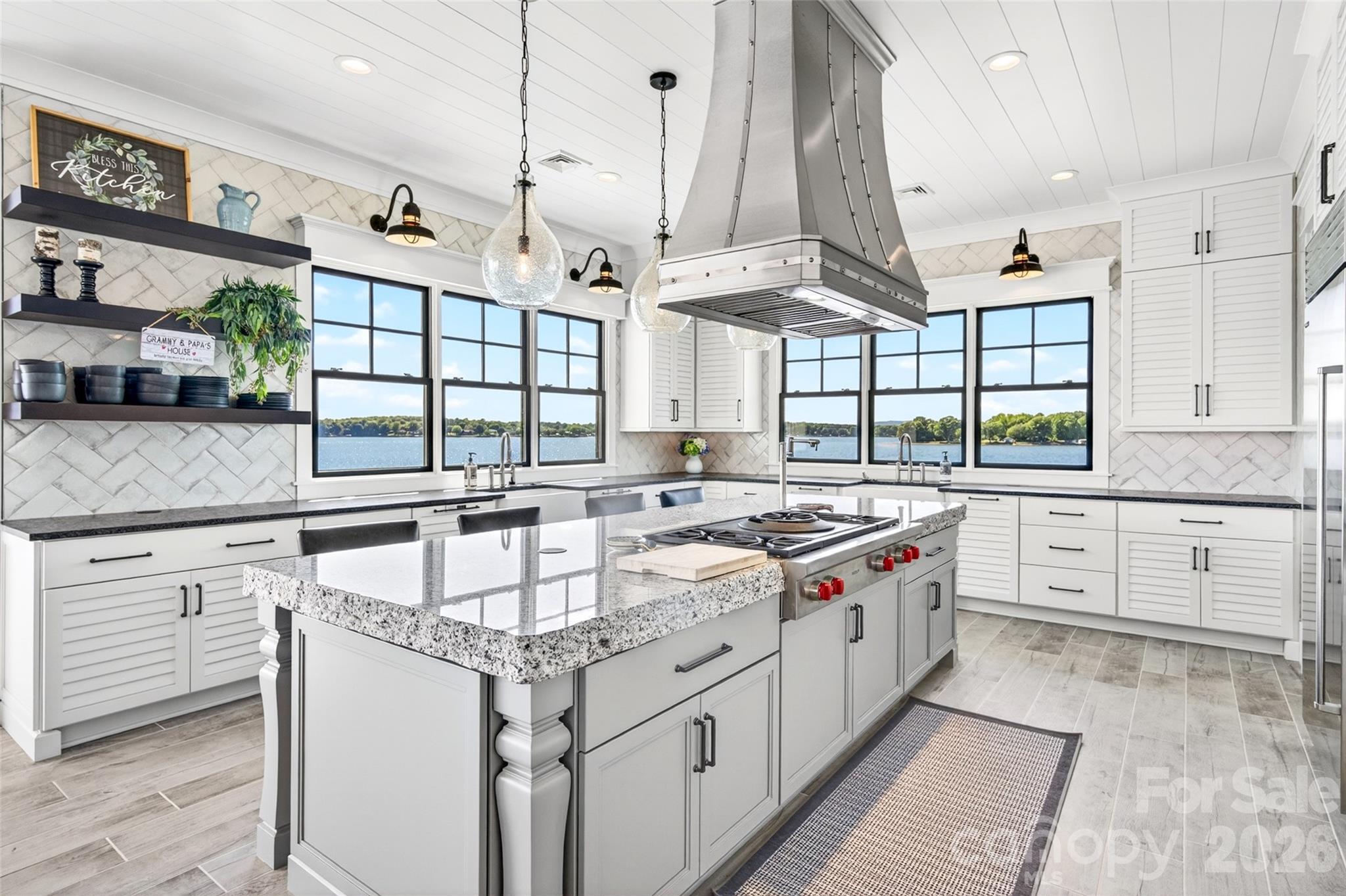 4835 Kiser Island Road — Terrell