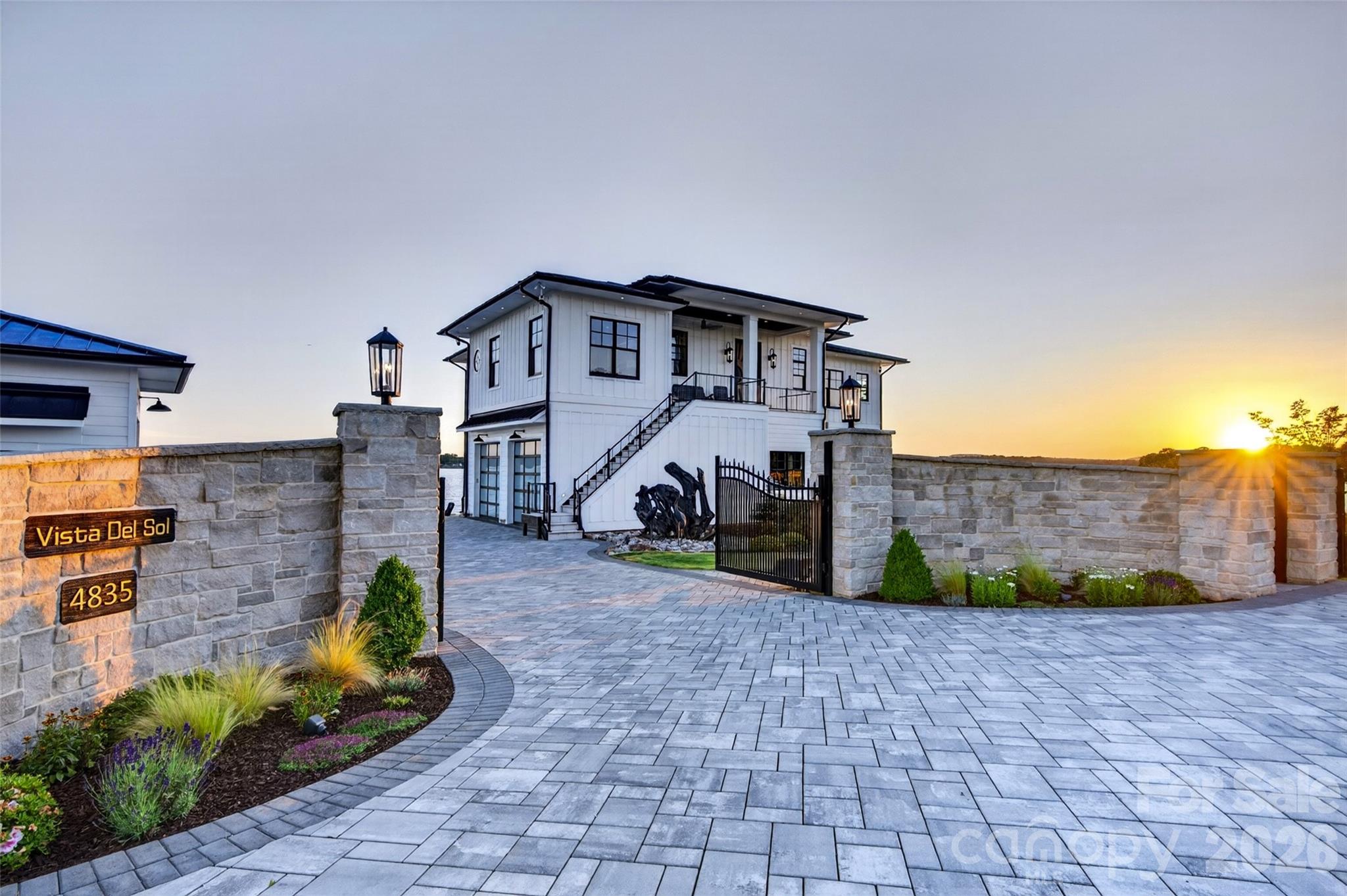 4835 Kiser Island Road — Terrell