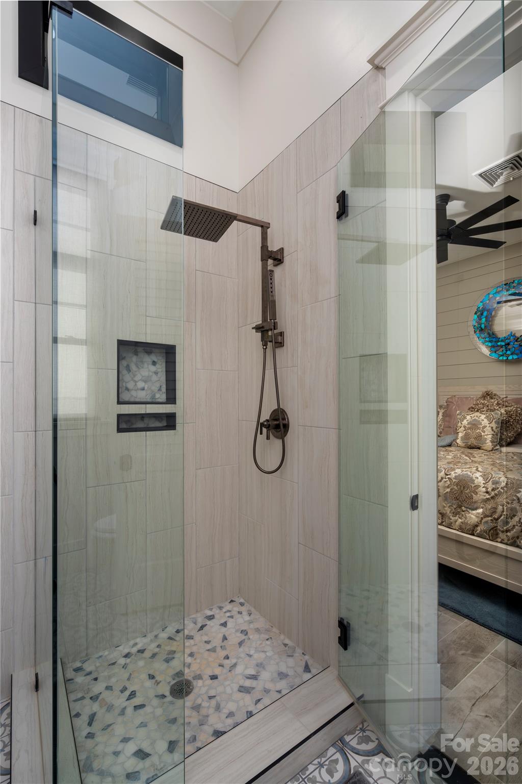 4835 Kiser Island Road — Terrell