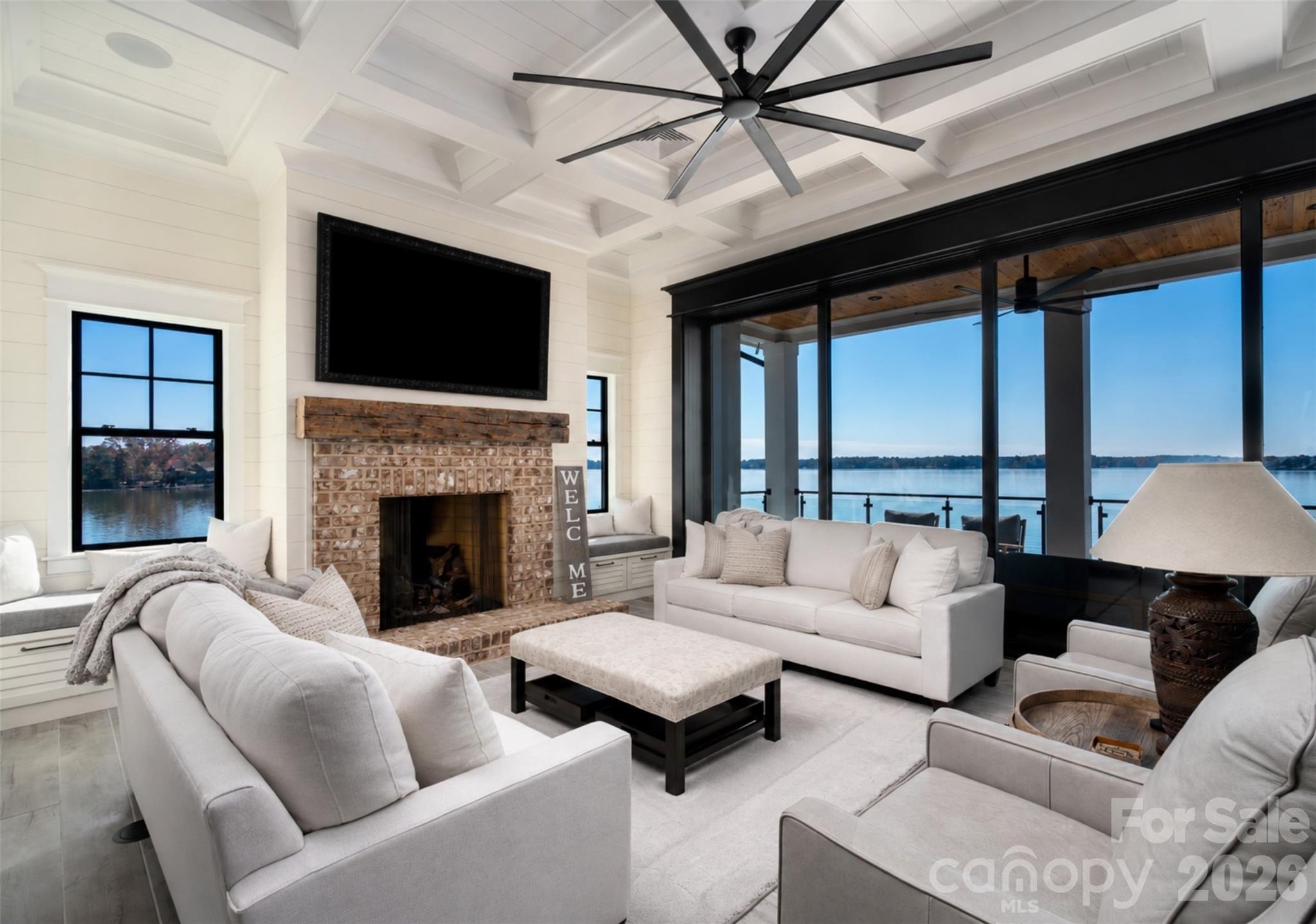 4835 Kiser Island Road — Terrell