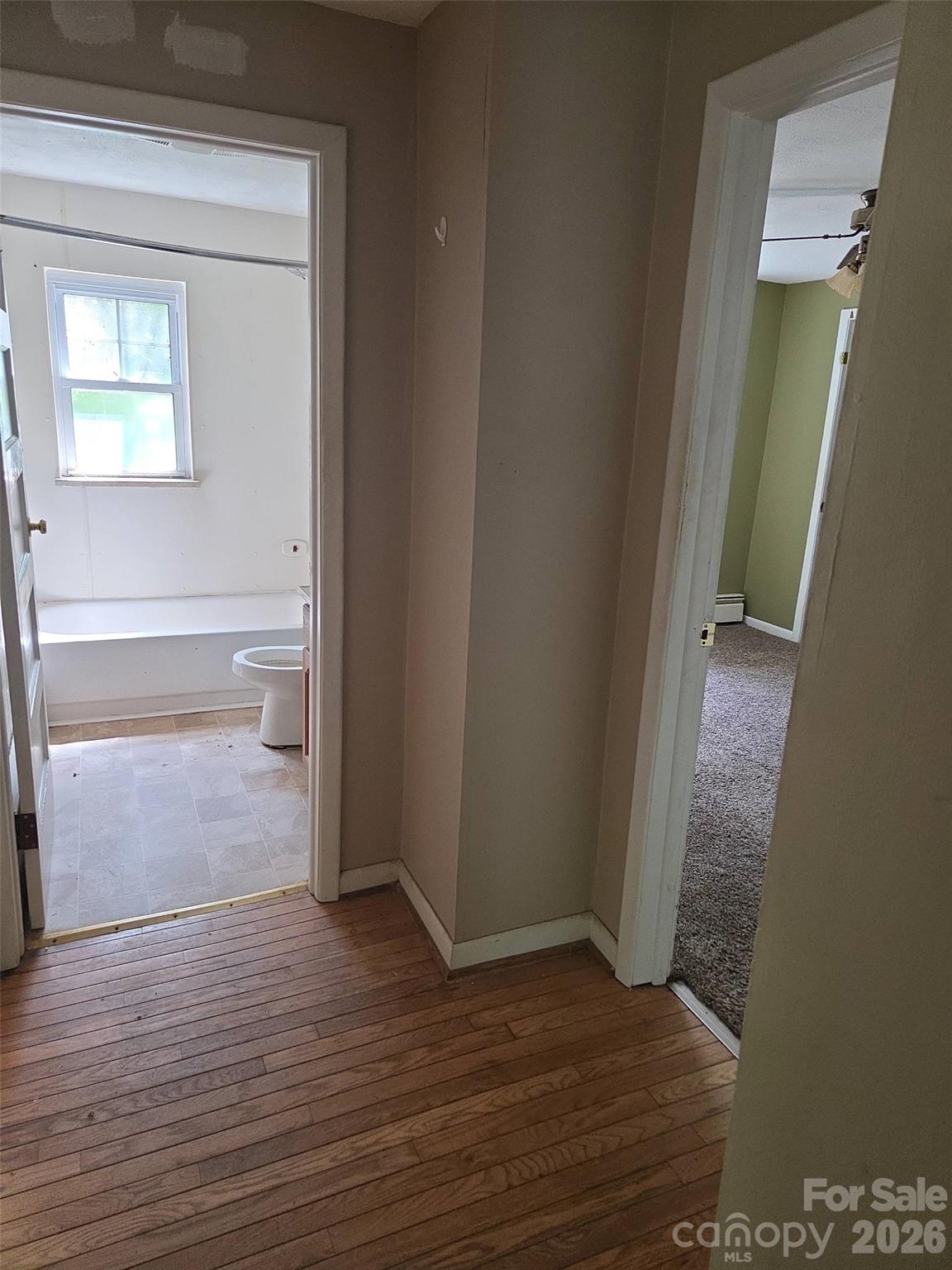 208 Mckinnish Cove Road — Asheville